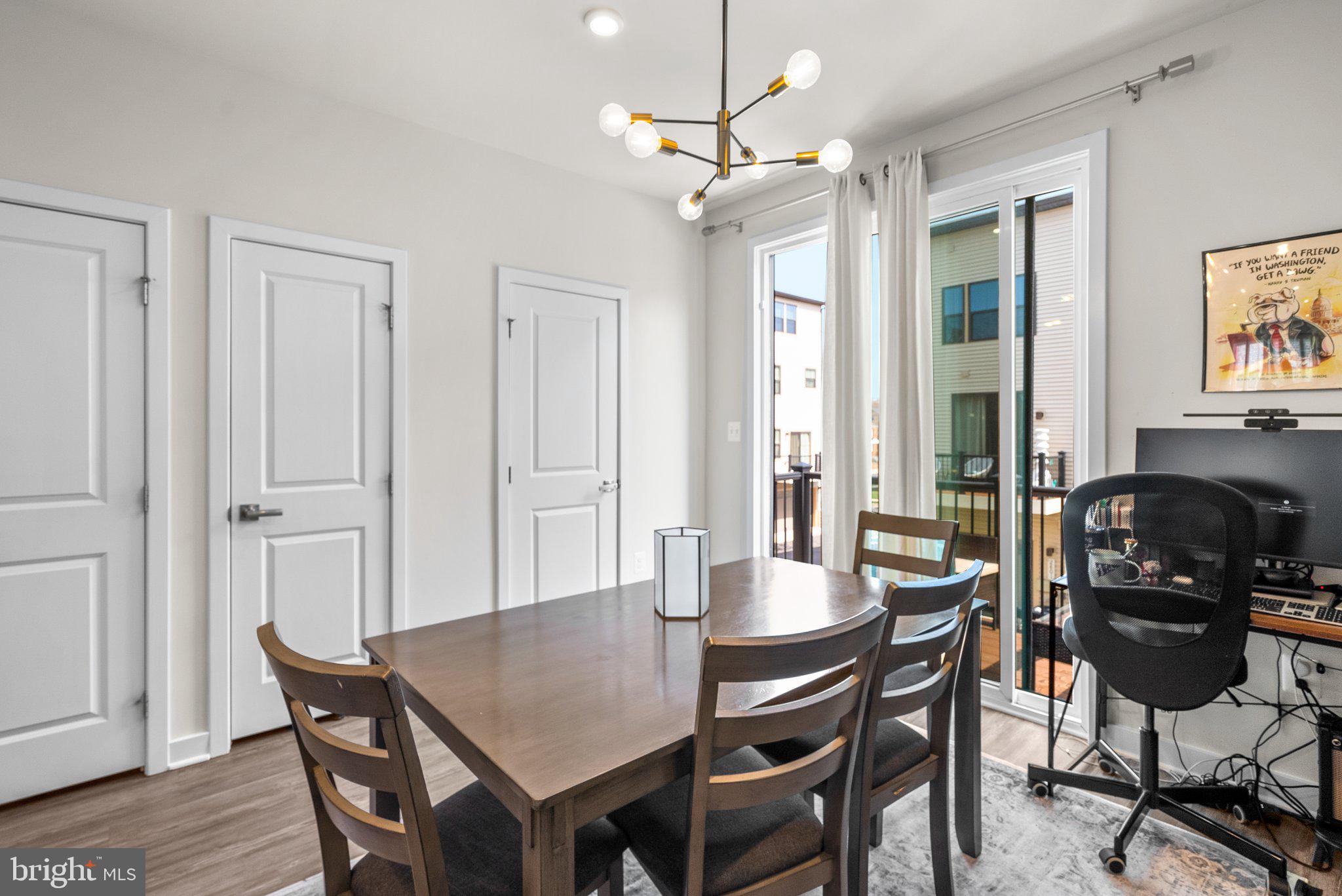 VILLAGE OF TOWNE SQUARE - Residential