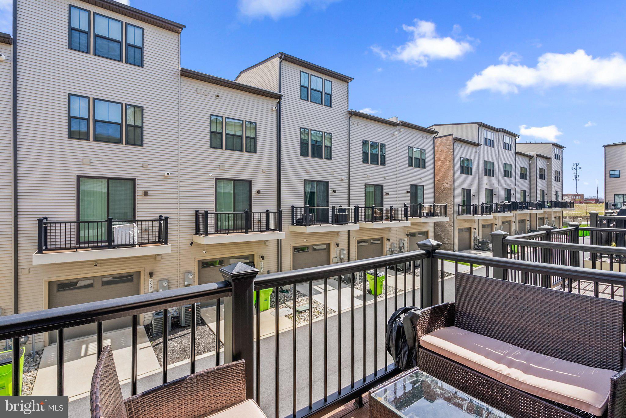 VILLAGE OF TOWNE SQUARE - Residential