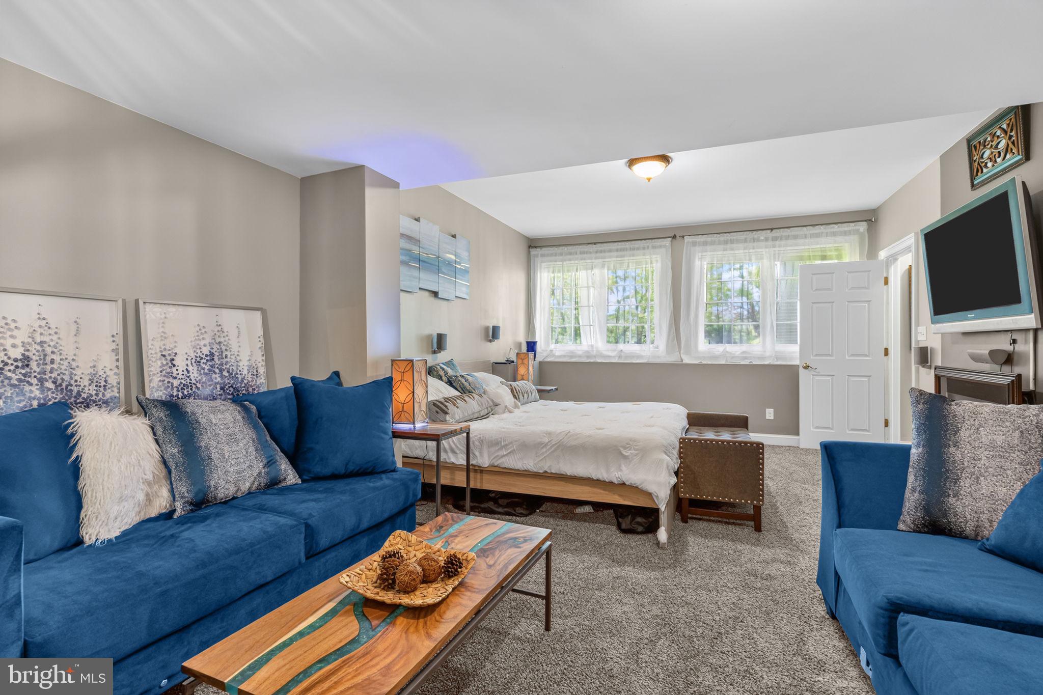 LEDERACH GOLF FAIRWY - Residential