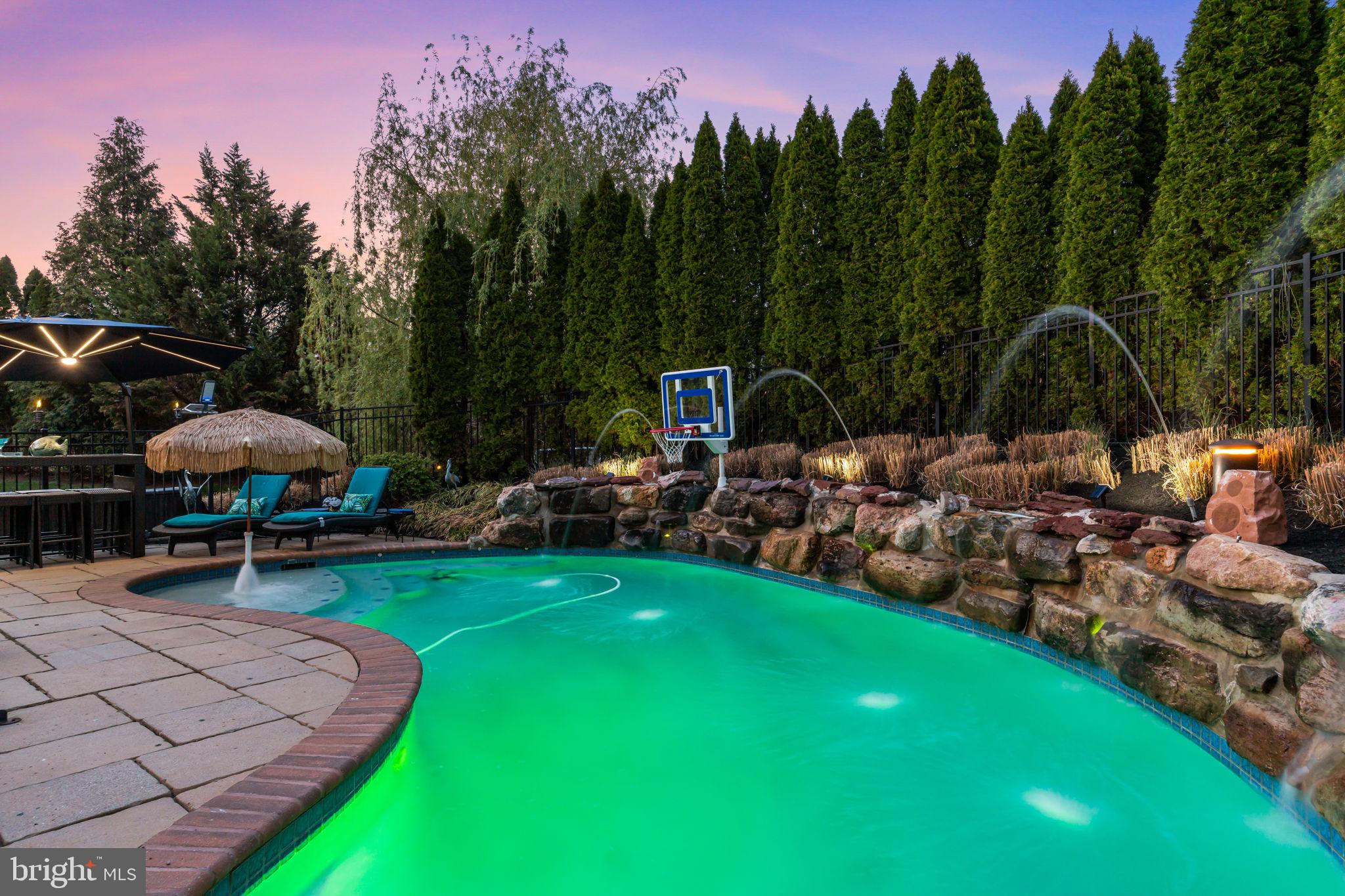 LEDERACH GOLF FAIRWY - Residential