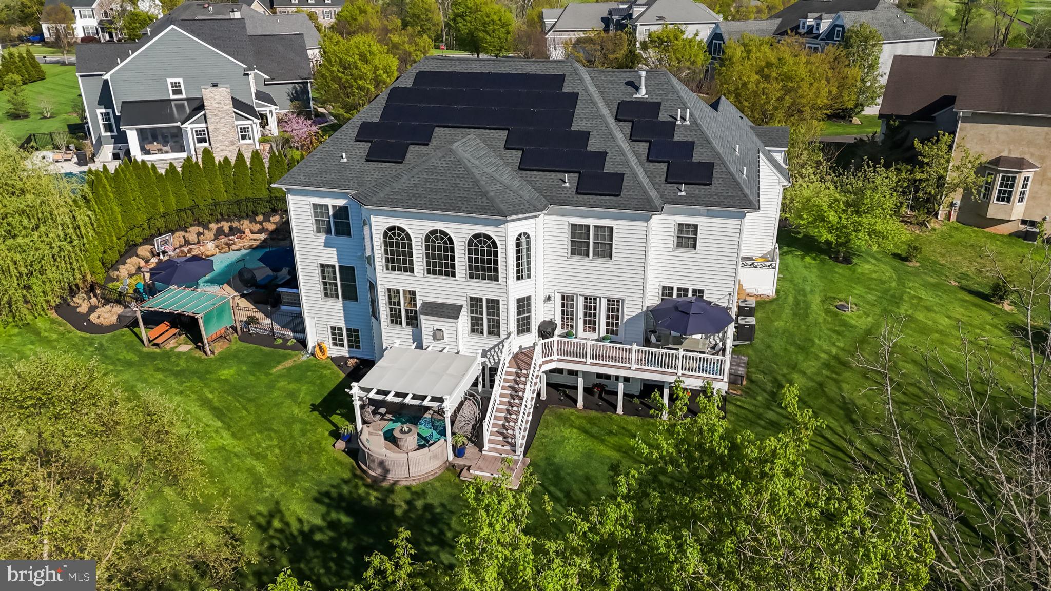 LEDERACH GOLF FAIRWY - Residential