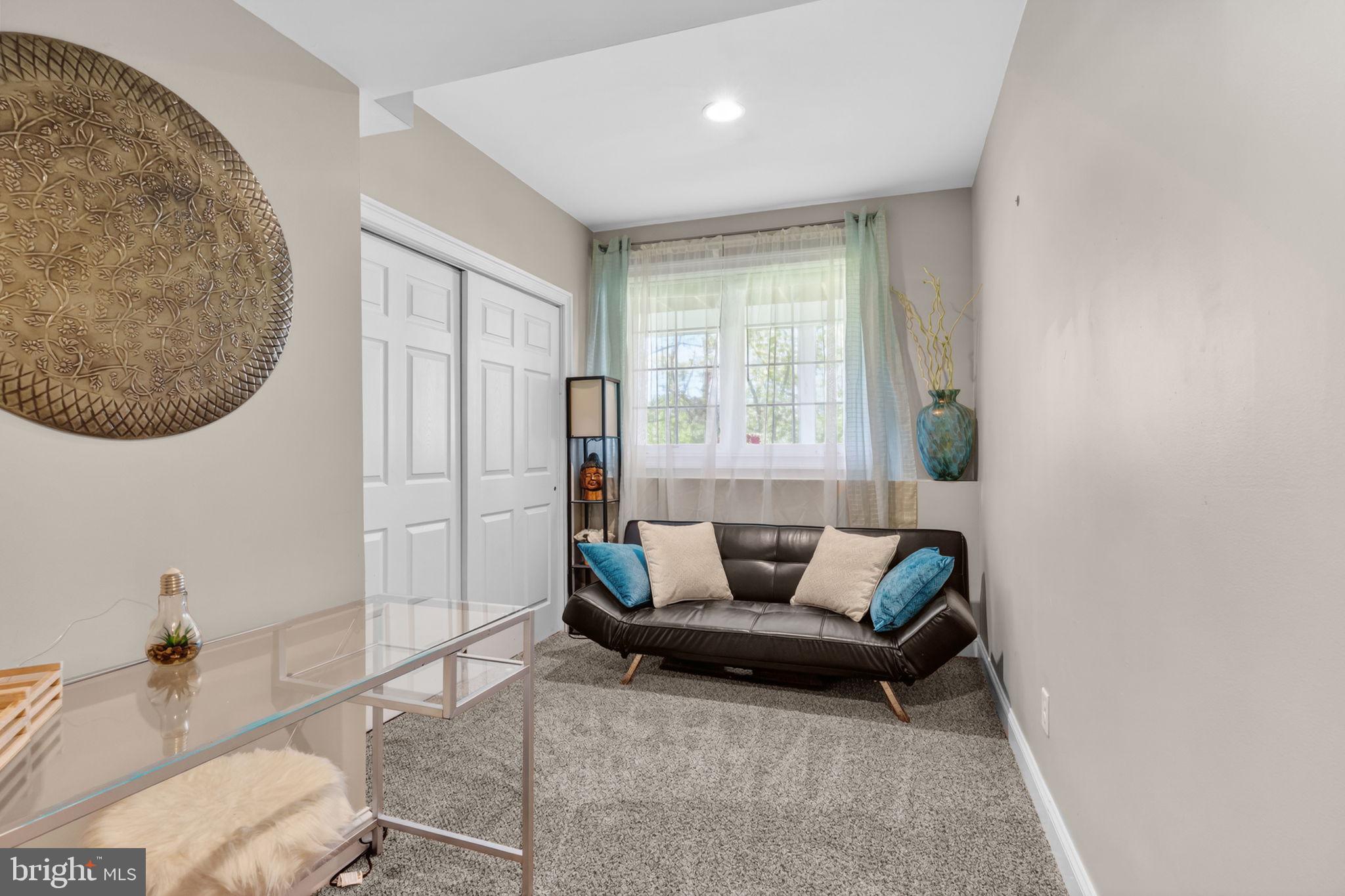 LEDERACH GOLF FAIRWY - Residential