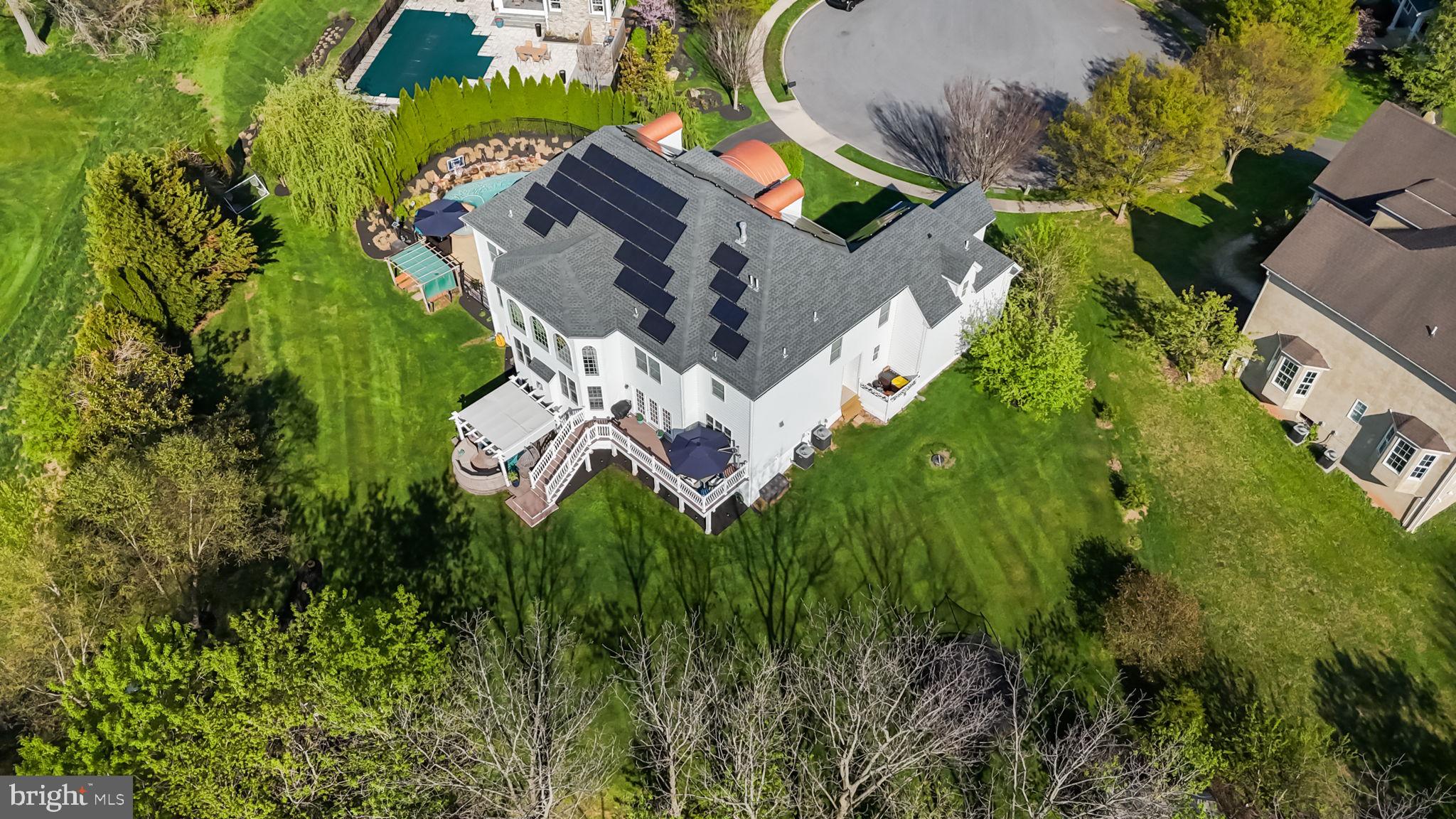 LEDERACH GOLF FAIRWY - Residential