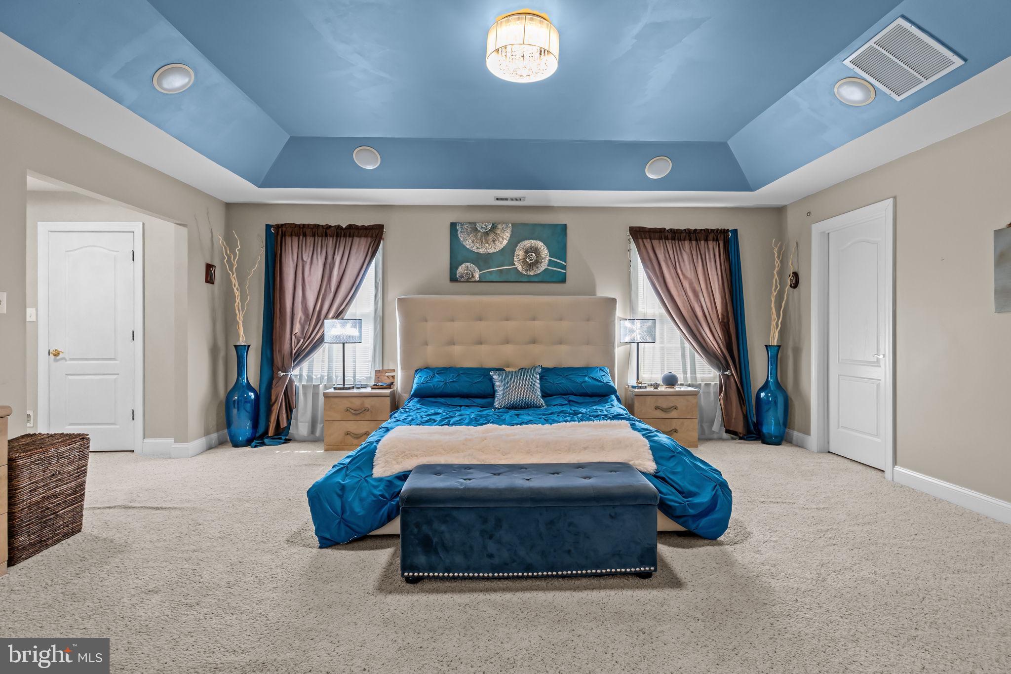 LEDERACH GOLF FAIRWY - Residential