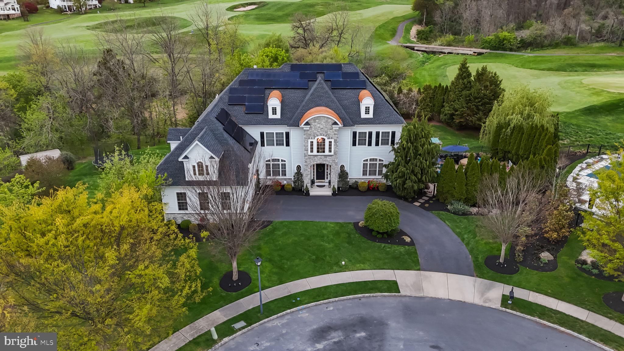 LEDERACH GOLF FAIRWY - Residential