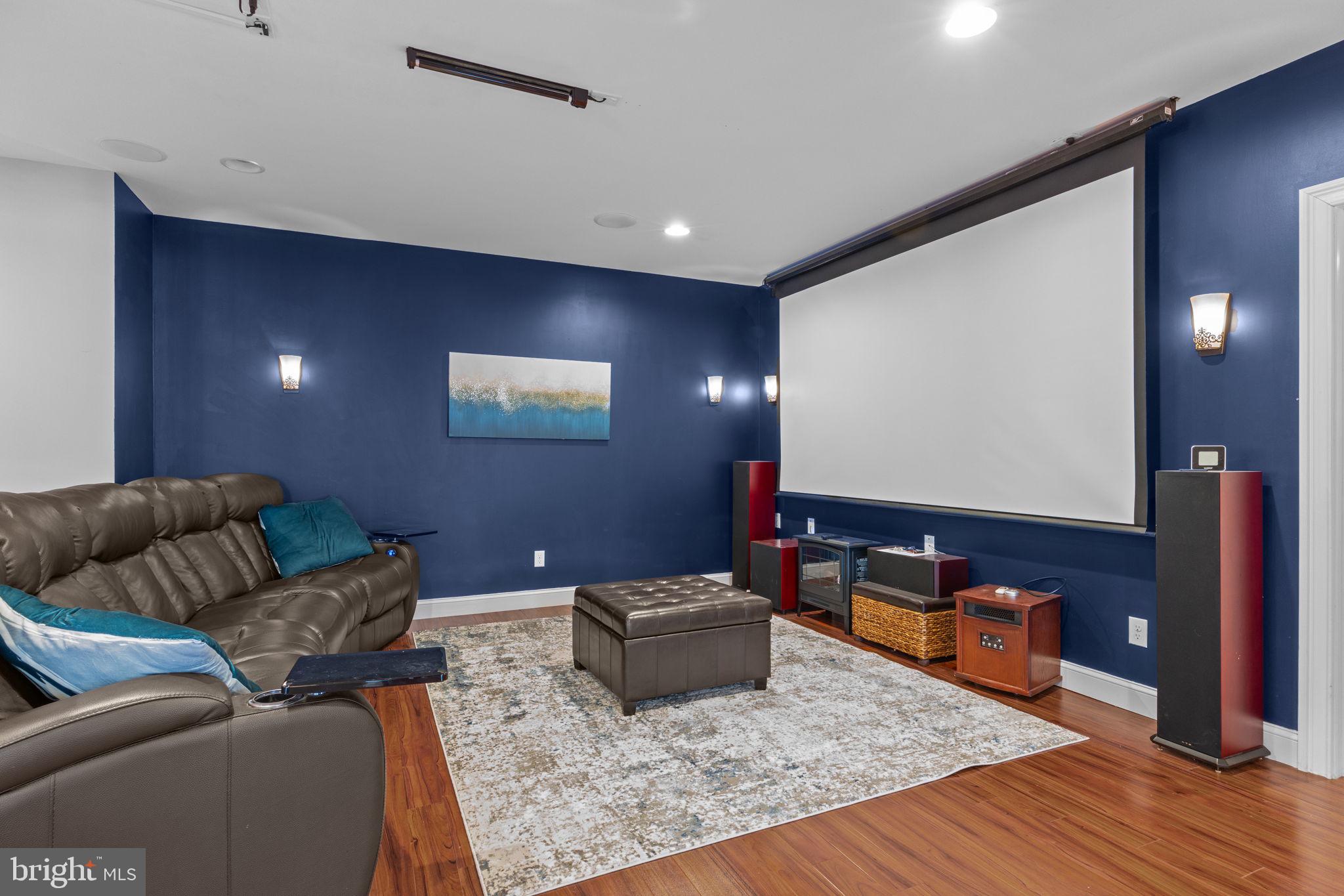 LEDERACH GOLF FAIRWY - Residential