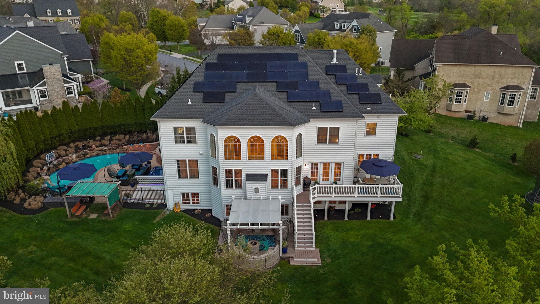 LEDERACH GOLF FAIRWY - Residential
