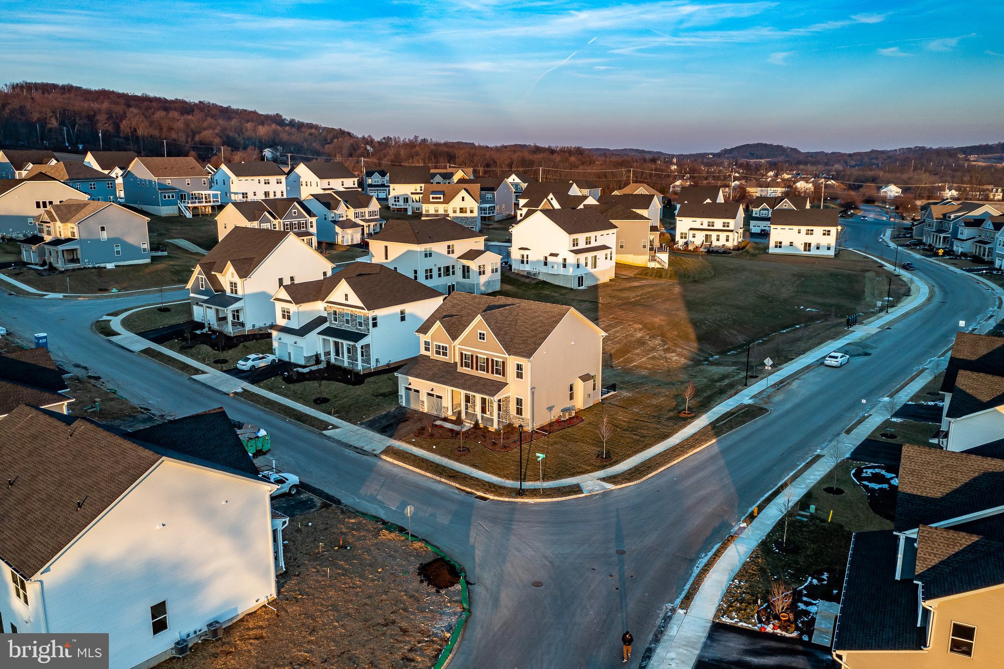 CHESTER SPRINGS CROSSING - Residential