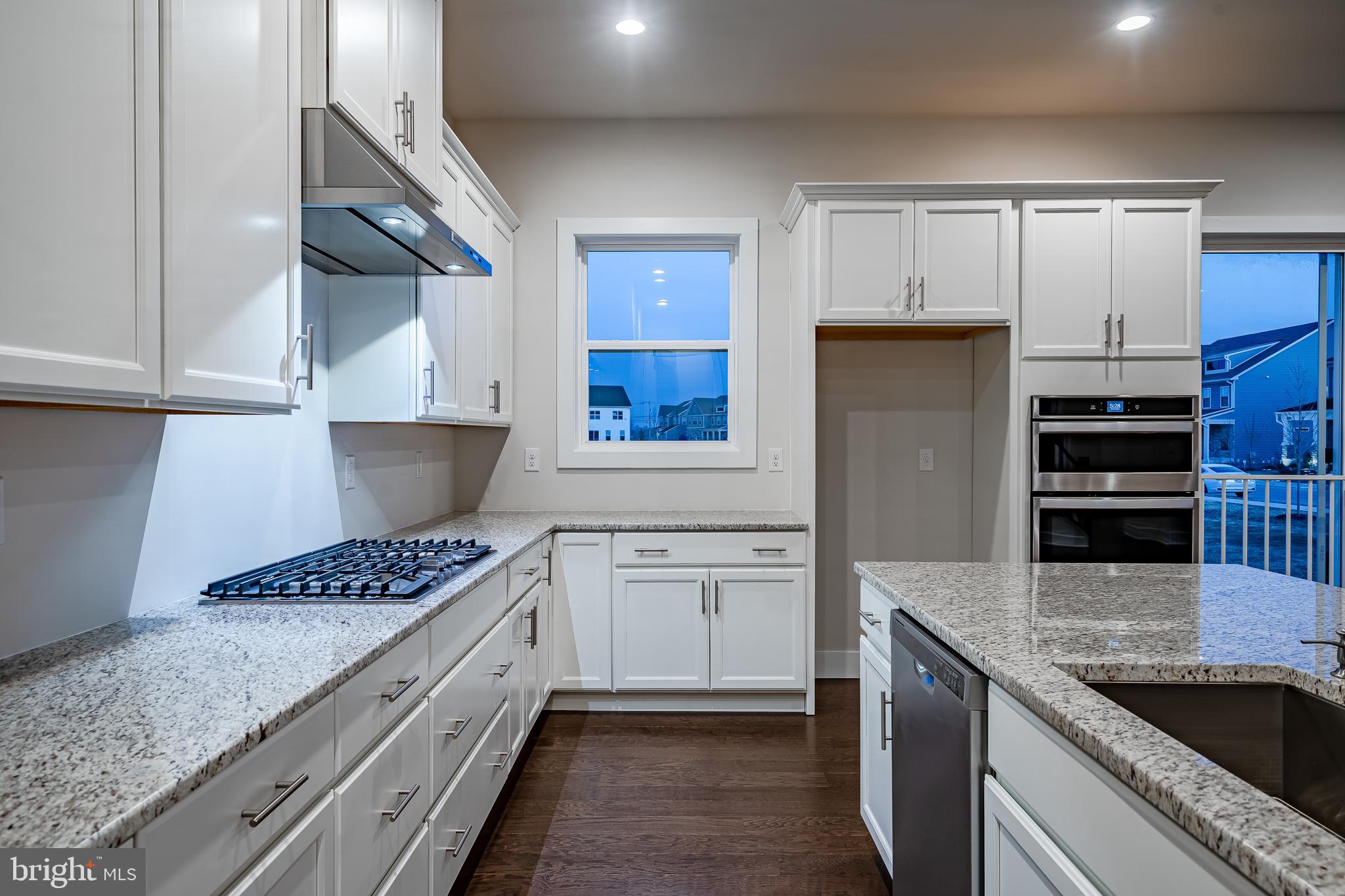 CHESTER SPRINGS CROSSING - Residential