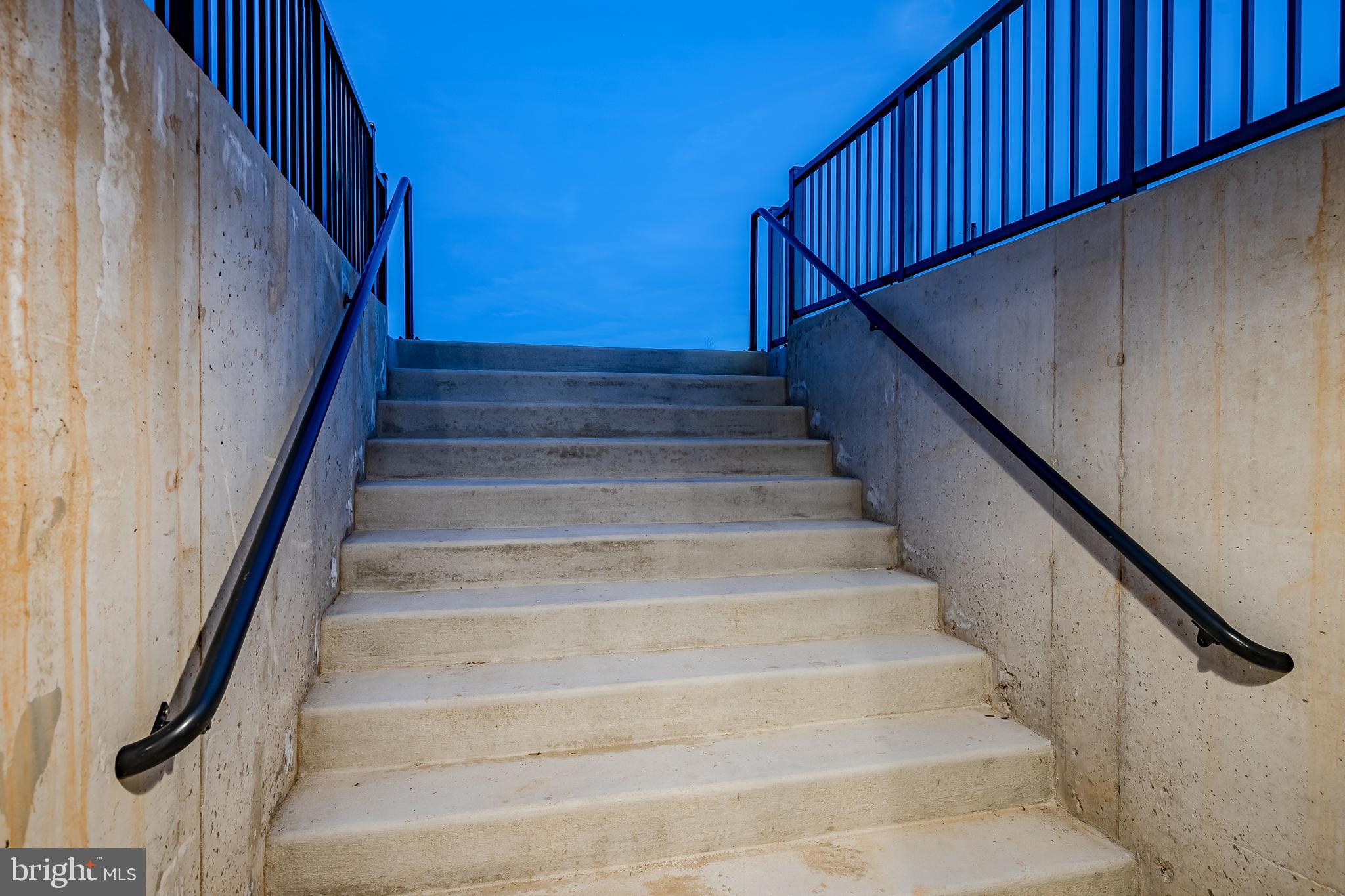 CHESTER SPRINGS CROSSING - Residential