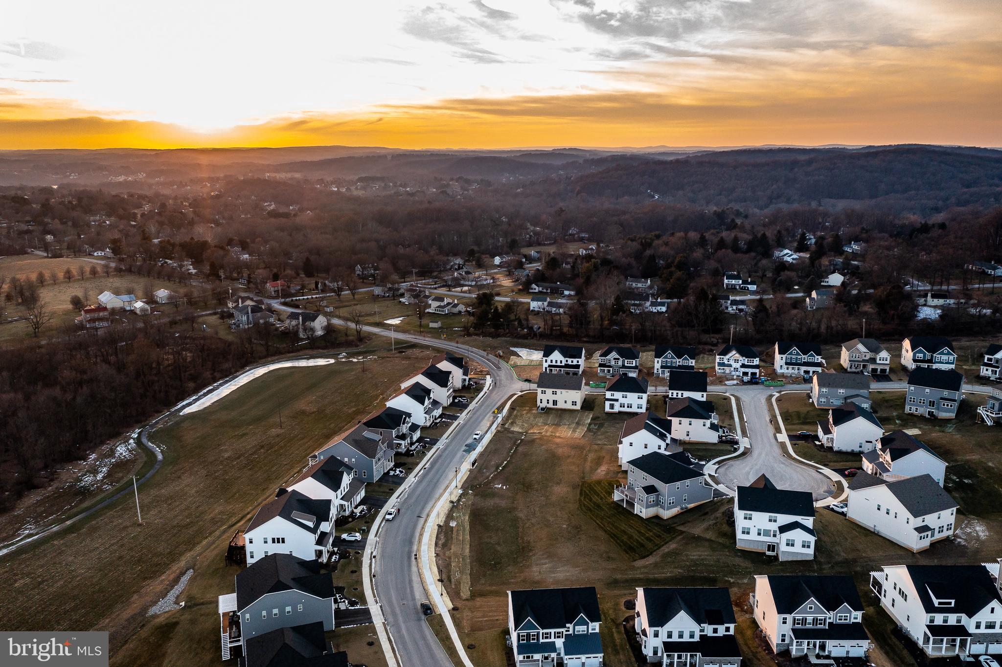 CHESTER SPRINGS CROSSING - Residential