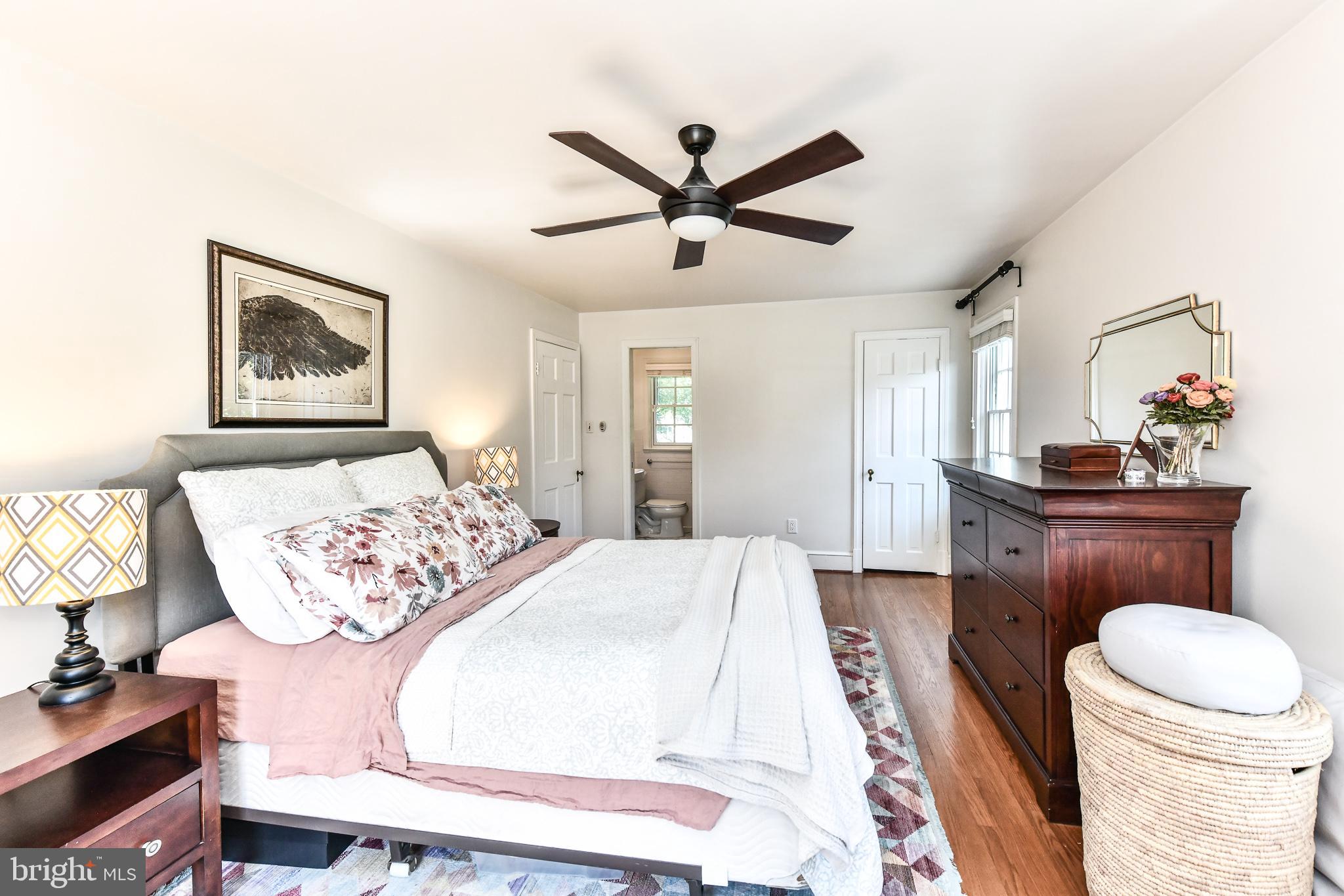 HILLWOOD - Residential Lease