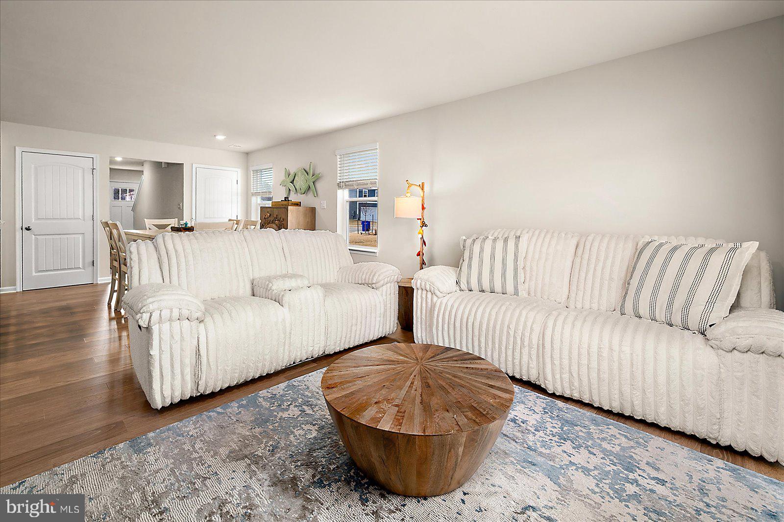 PLOVER POINT - Residential