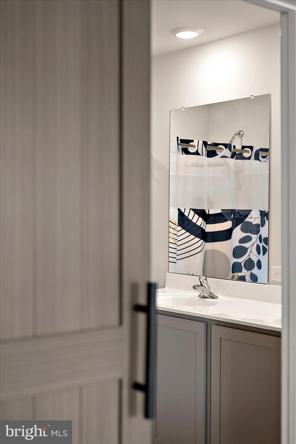 PLOVER POINT - Residential