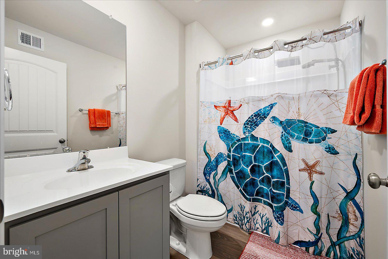 PLOVER POINT - Residential