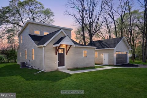 140 BOUNDARY AVENUE MANCHESTER PA 17345