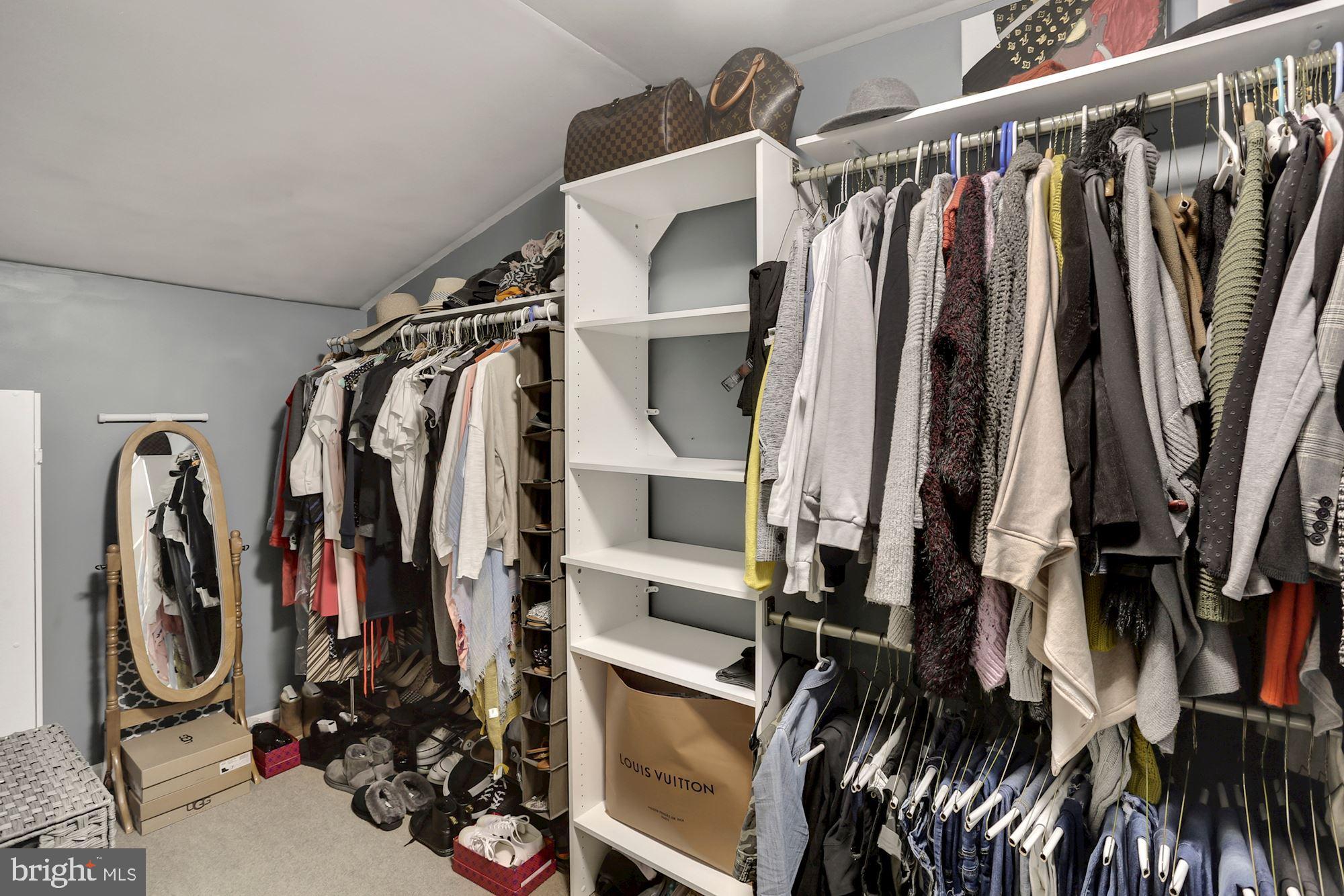 HUNTINGTON - Residential