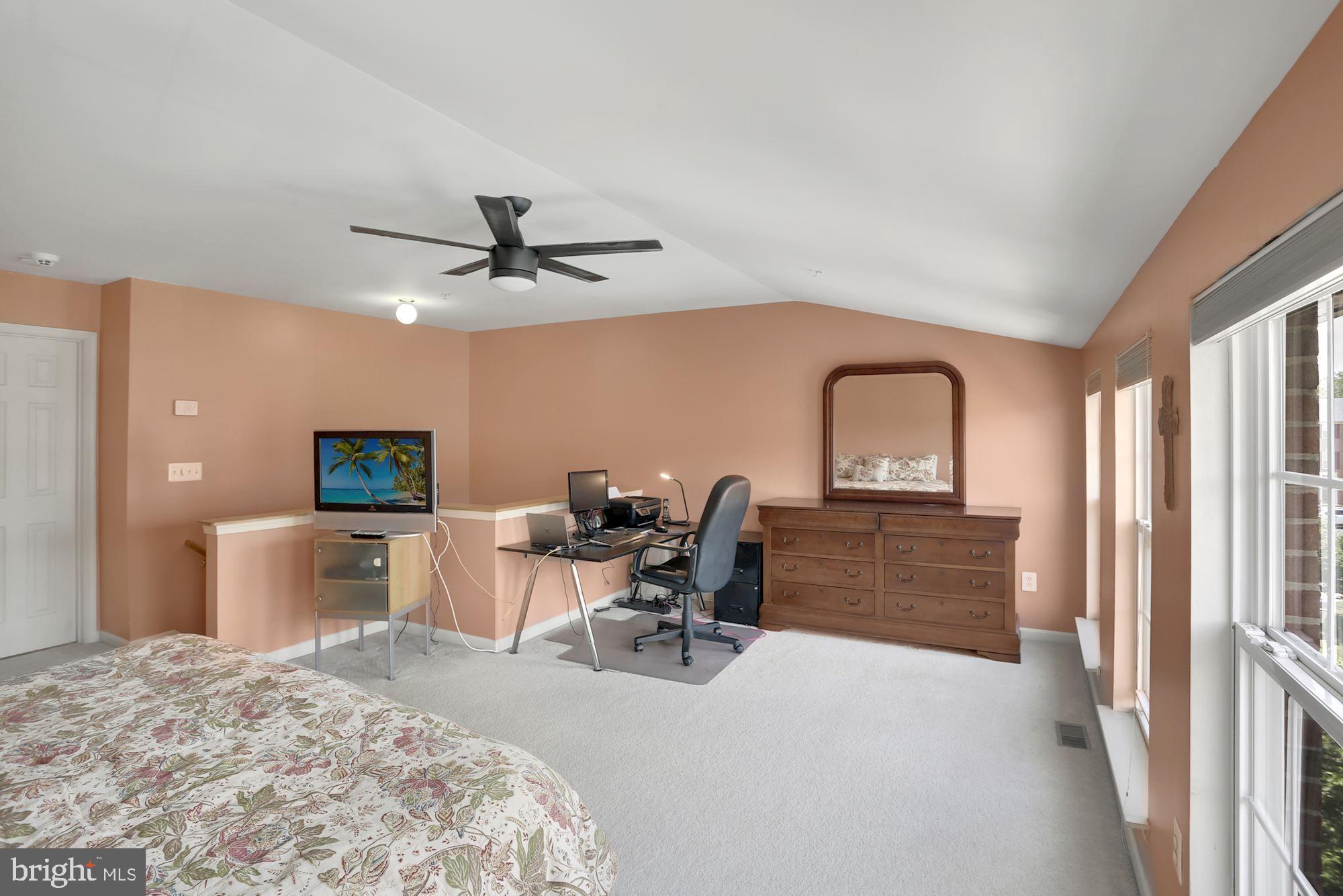 HUNTINGTON - Residential