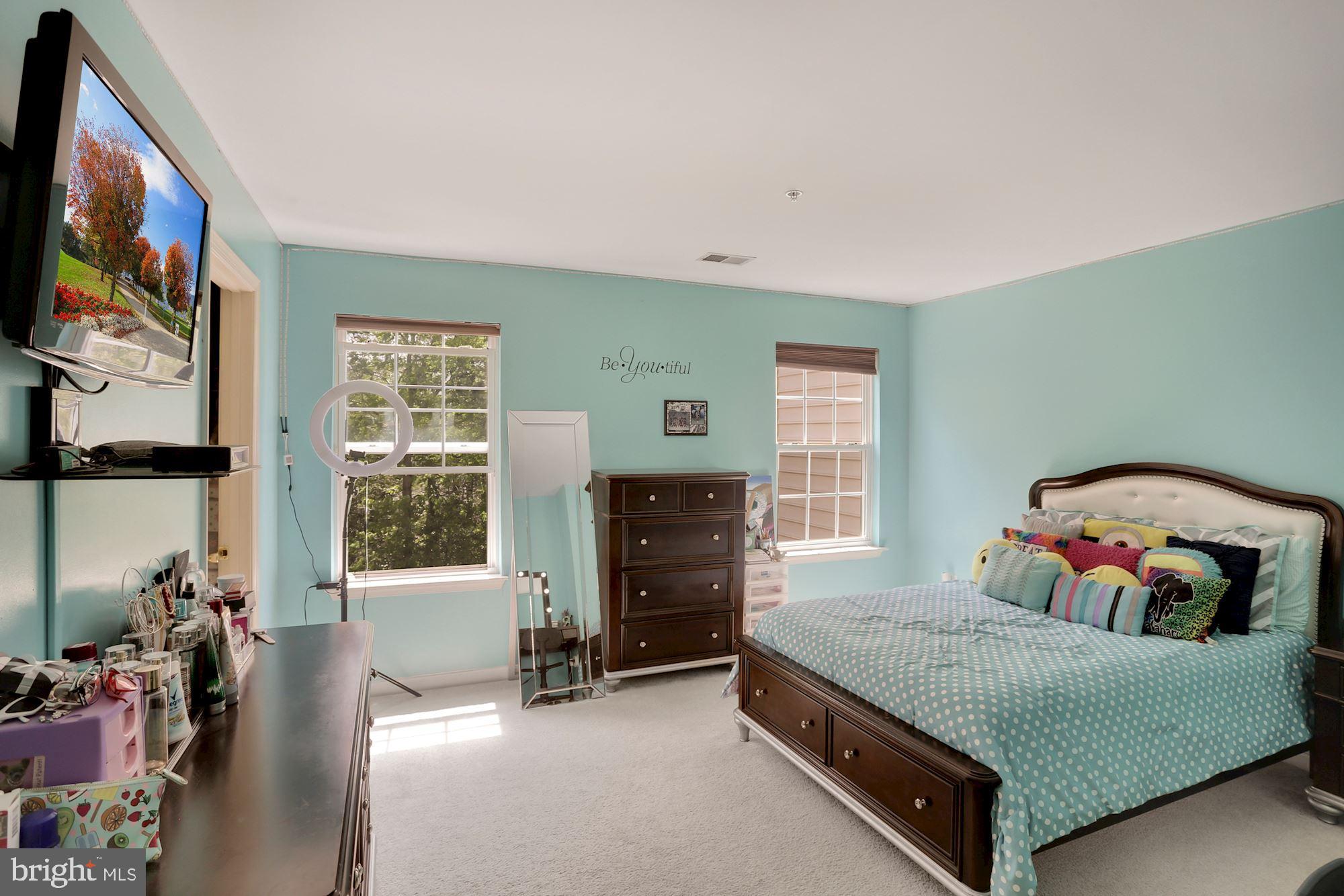 HUNTINGTON - Residential