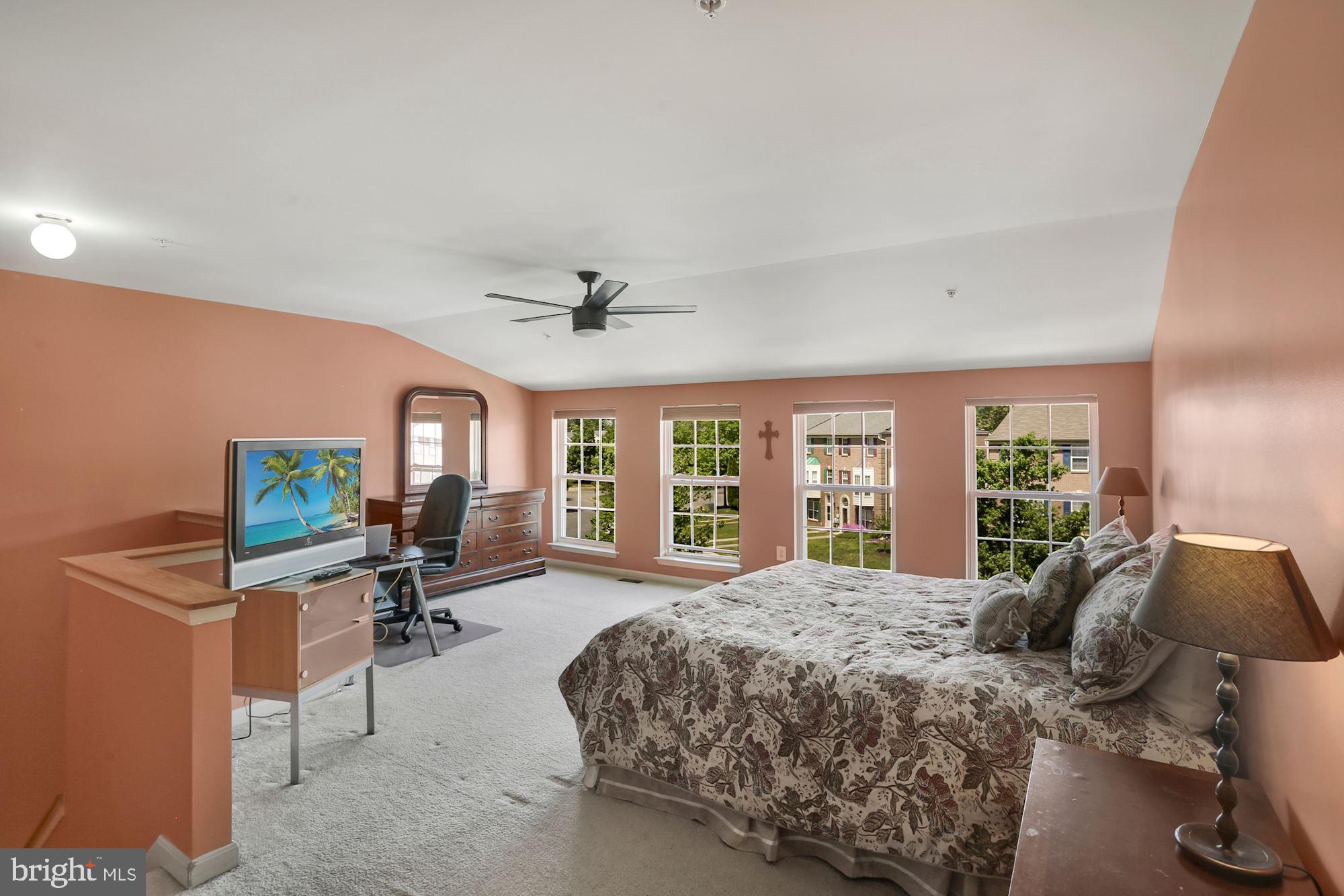 HUNTINGTON - Residential