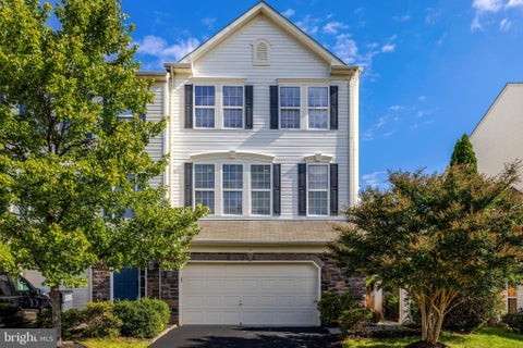 Photo of 41904 Gallberry Terrace, ALDIE, VA 20105 (MLS # VALO2136094)