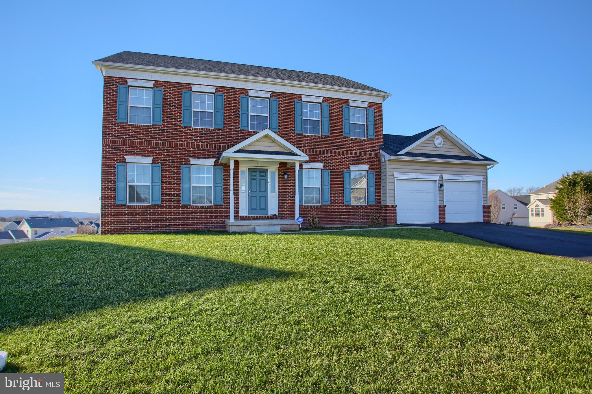 HIGH MEADOW ESTATES - Residential