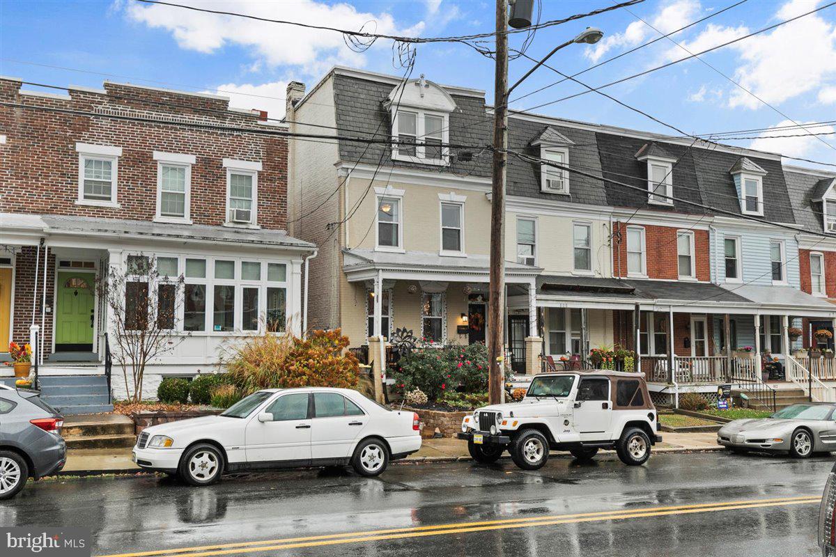 LANCASTER - Residential