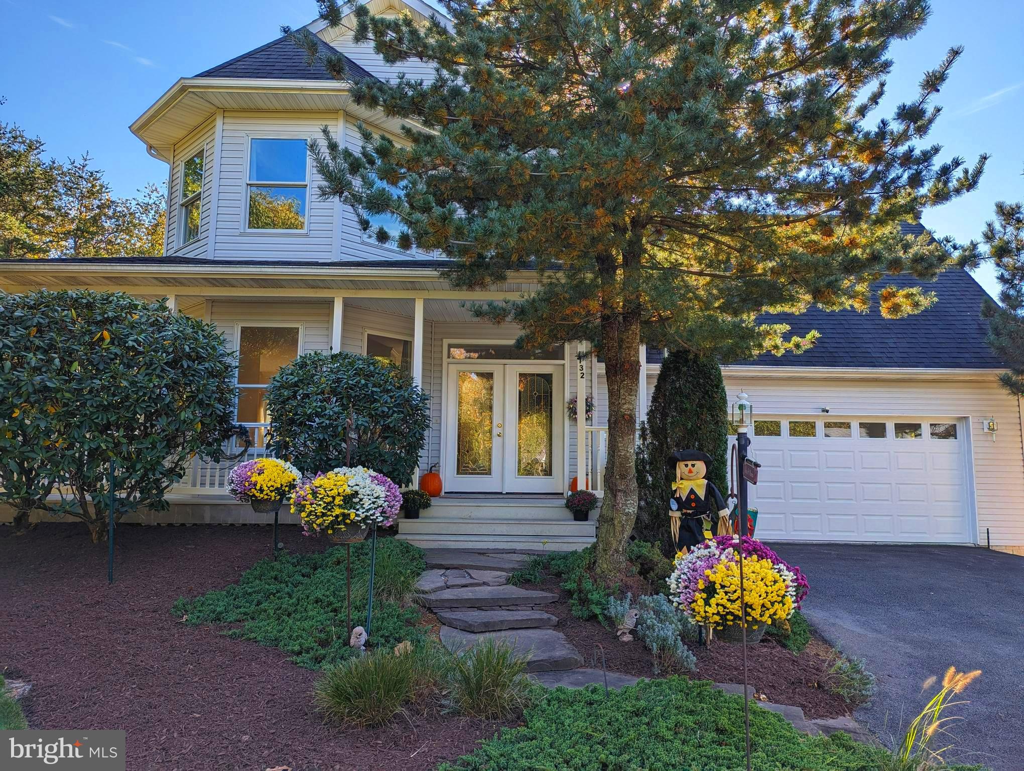 BIRCH CREEK - Residential