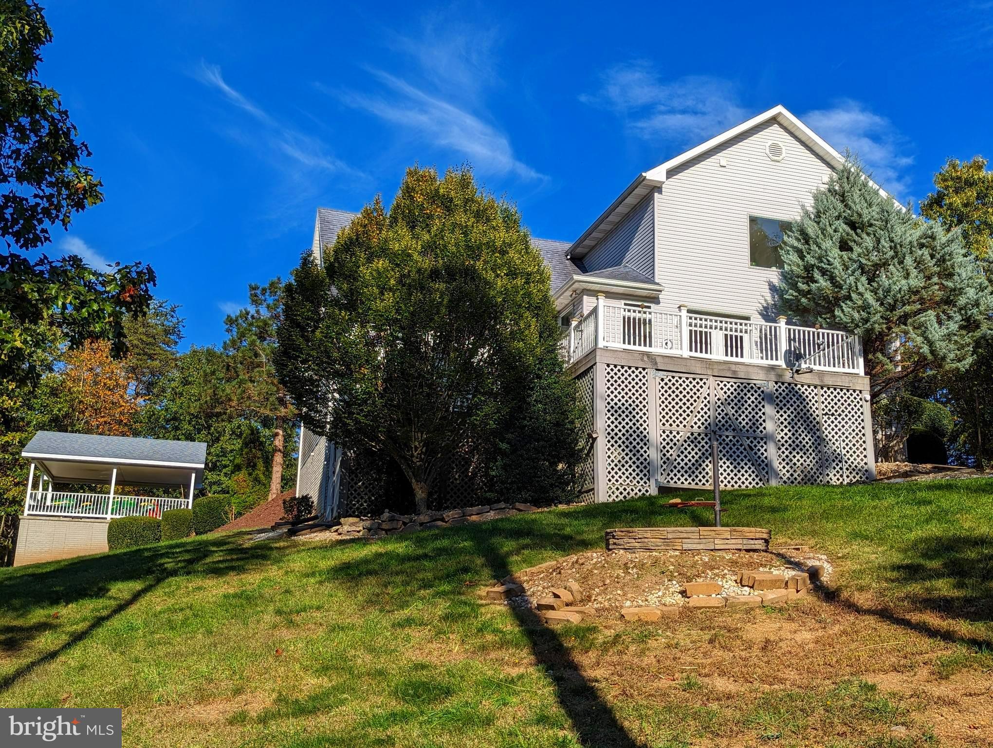 BIRCH CREEK - Residential