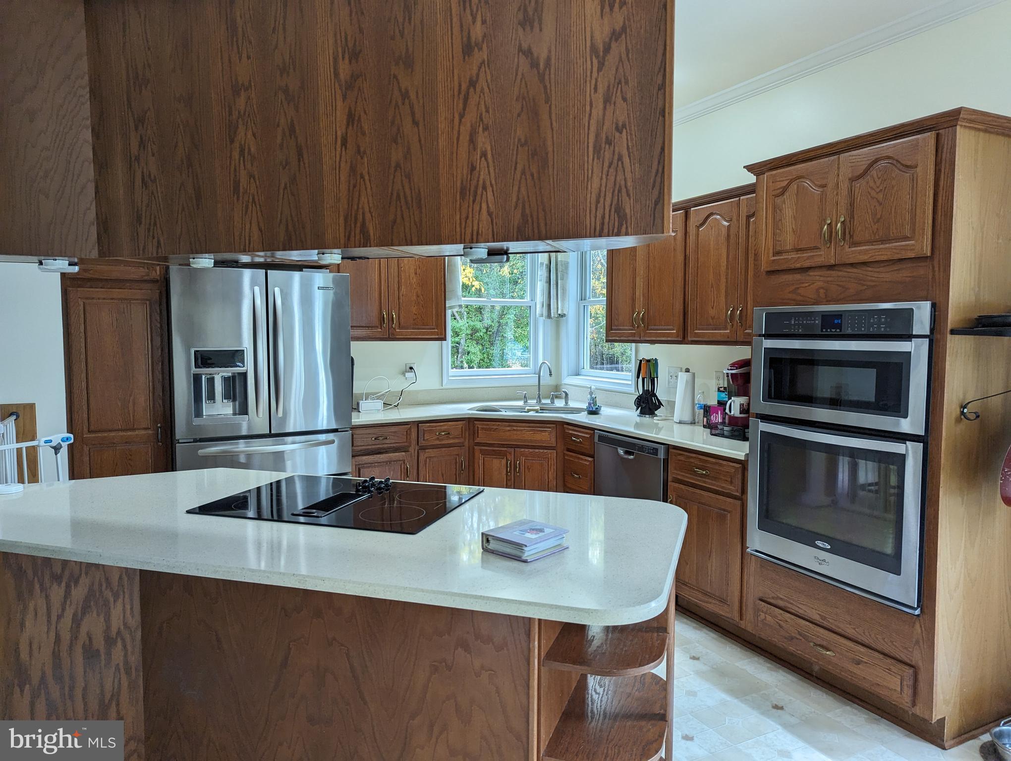 BIRCH CREEK - Residential