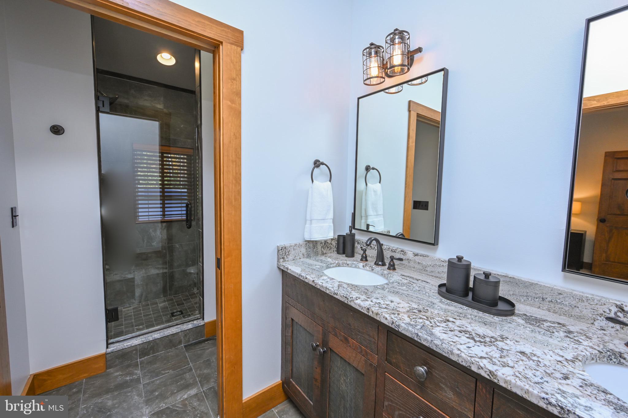 TURKEY NECK ESTATES - Residential