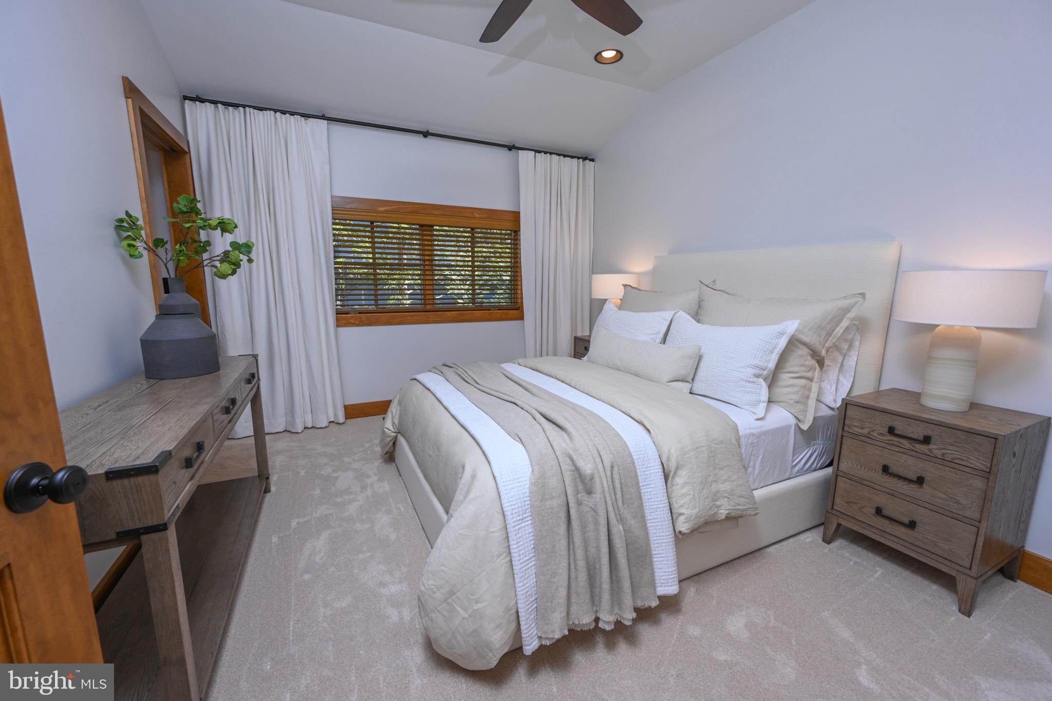 TURKEY NECK ESTATES - Residential