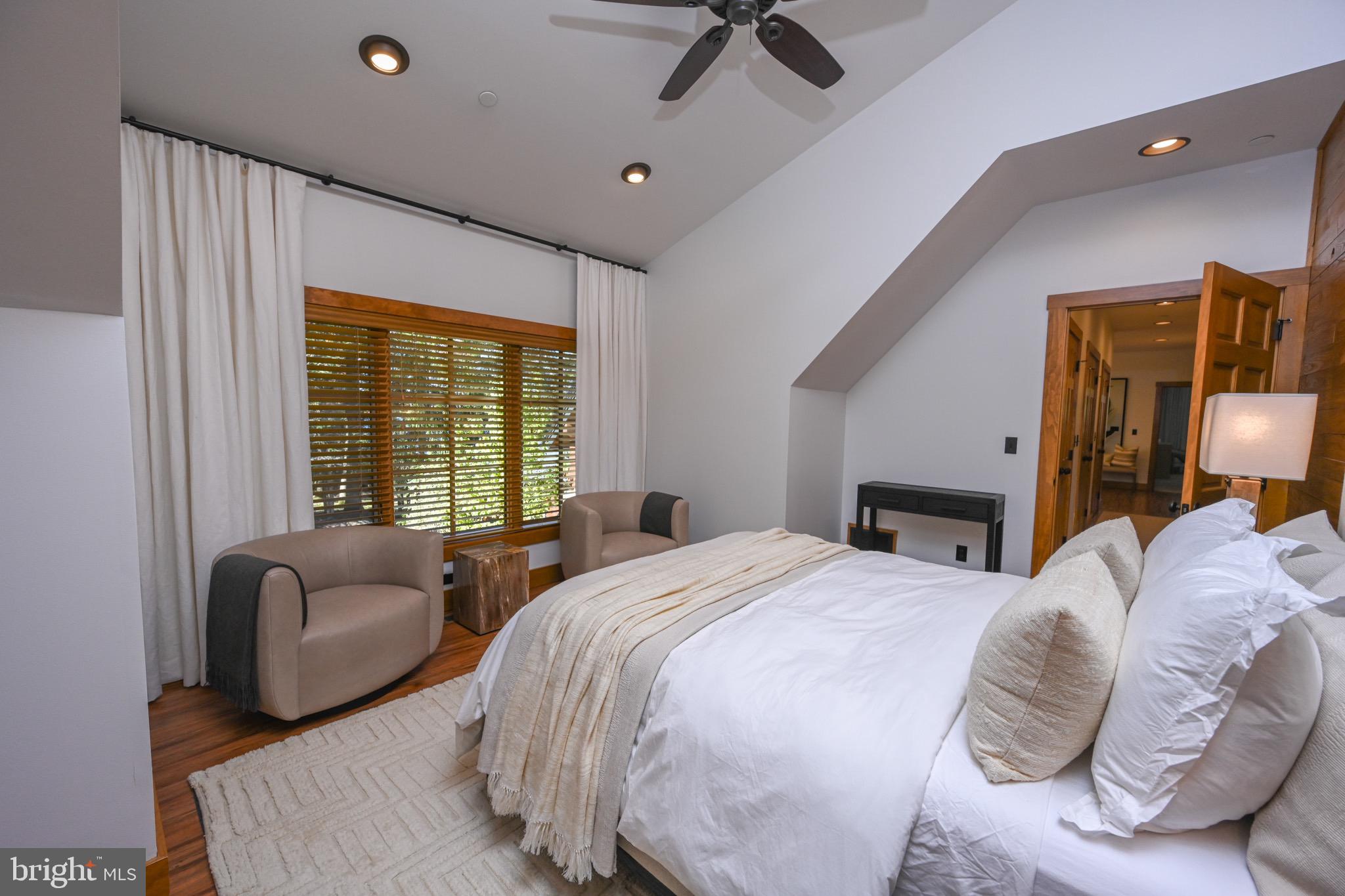 TURKEY NECK ESTATES - Residential