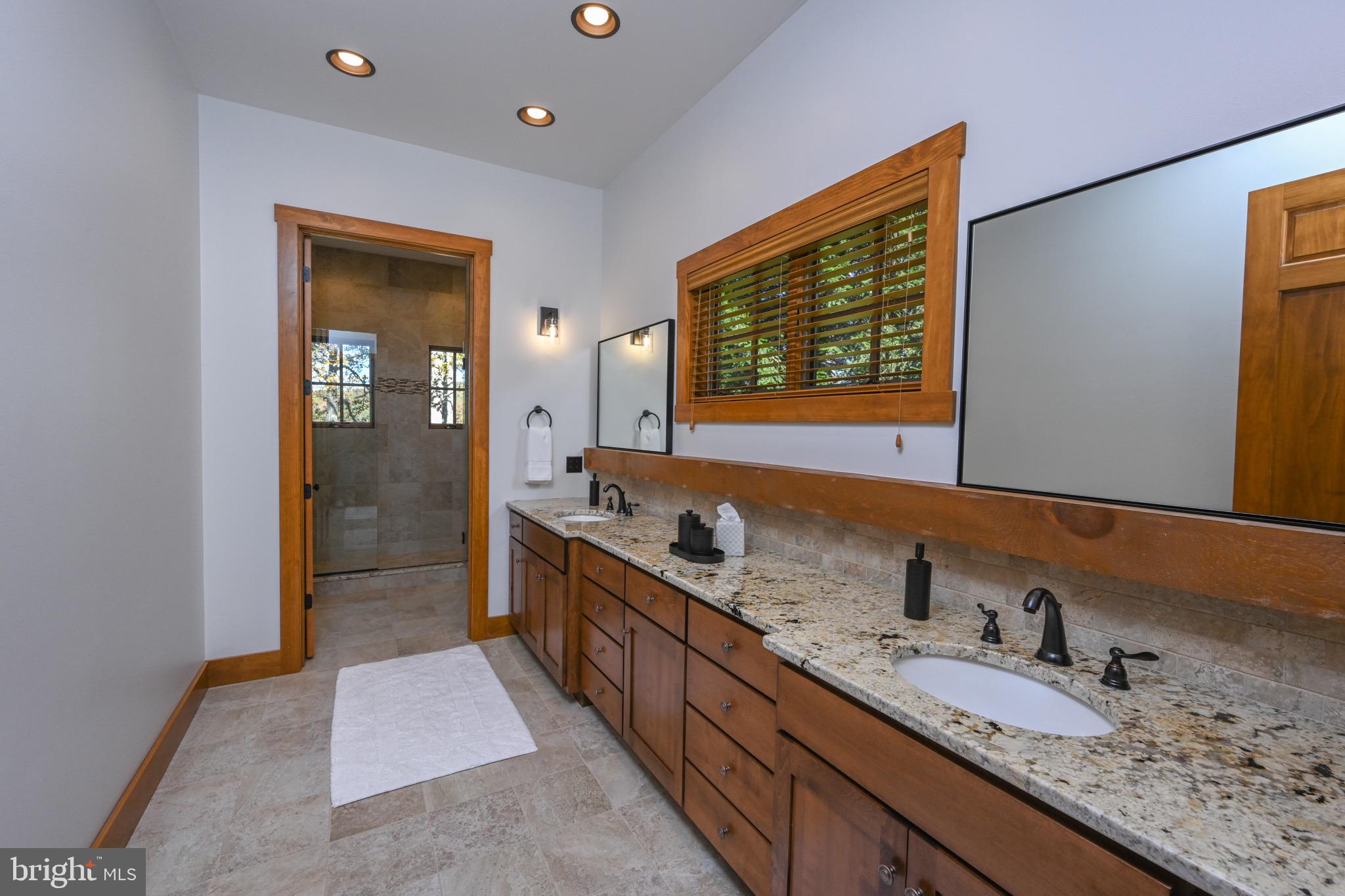 TURKEY NECK ESTATES - Residential