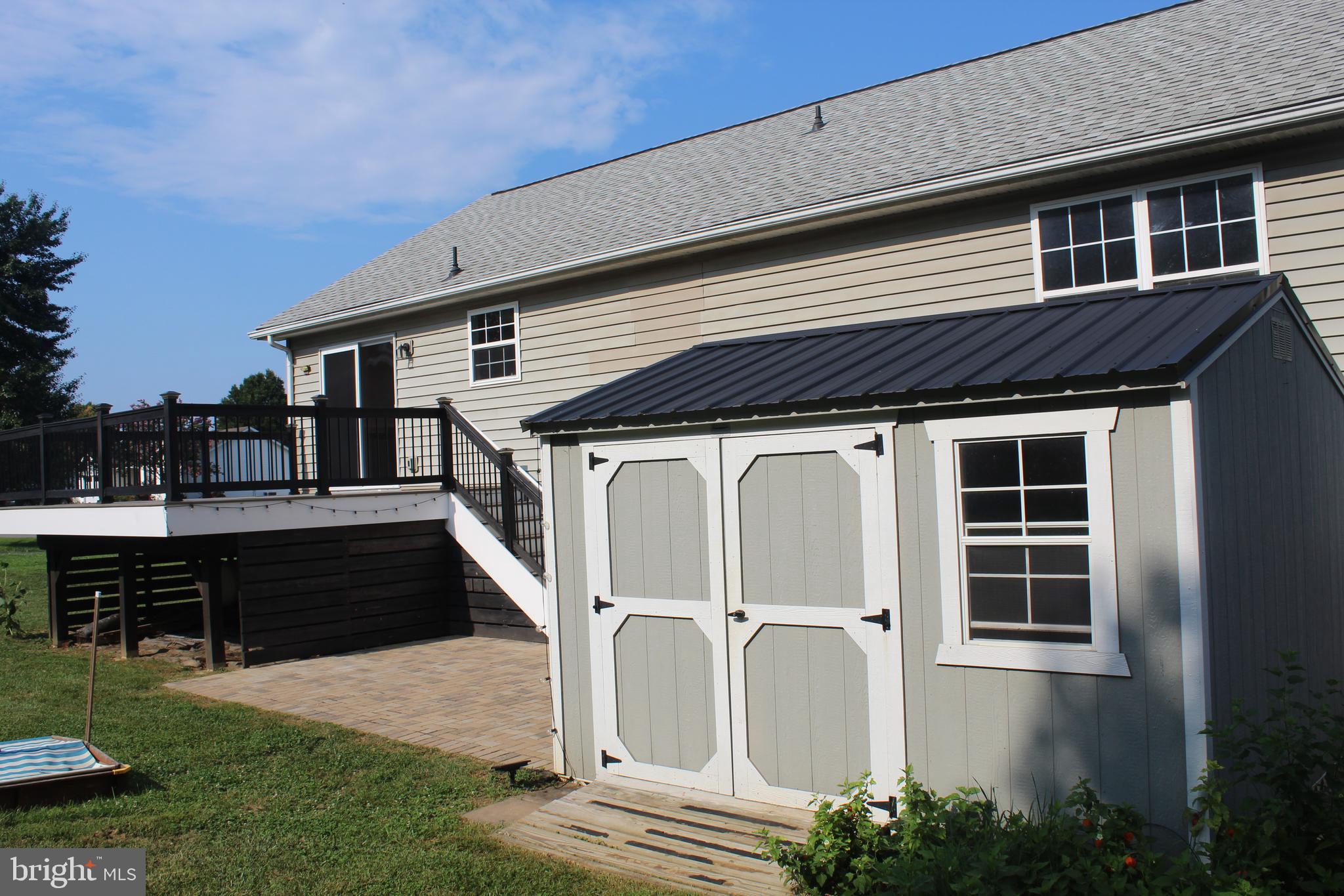 BRIAR RUN - Residential