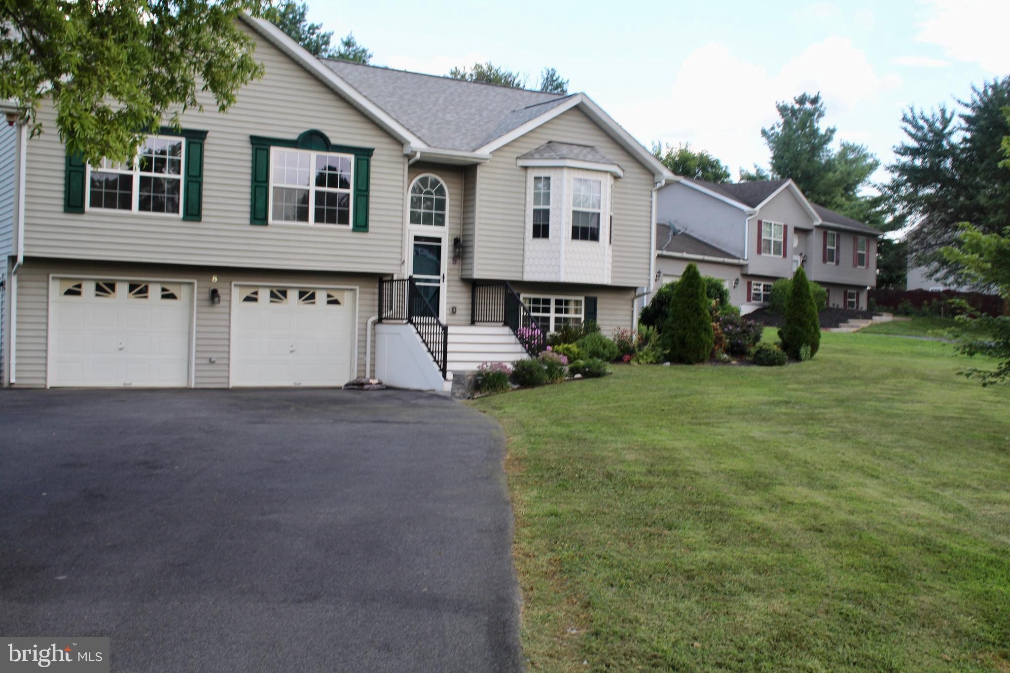 BRIAR RUN - Residential