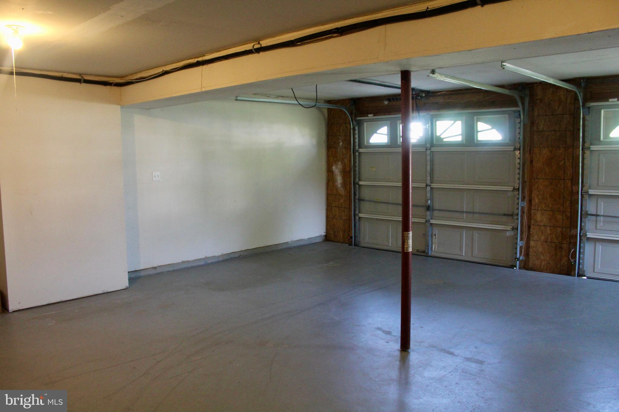 BRIAR RUN - Residential