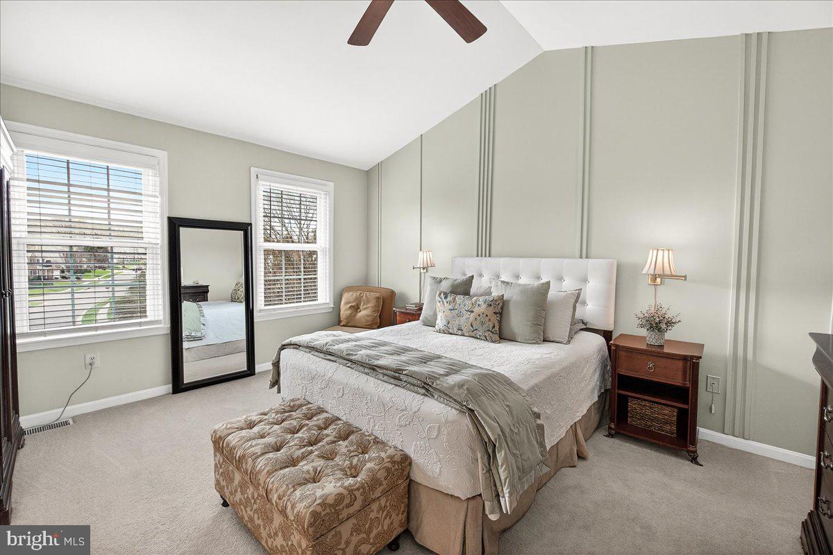 COURTS OF FOUR SEASONS - Residential