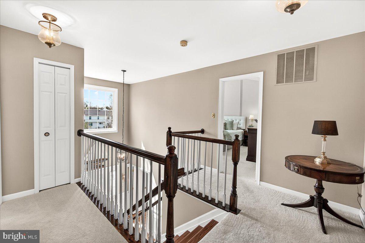 COURTS OF FOUR SEASONS - Residential