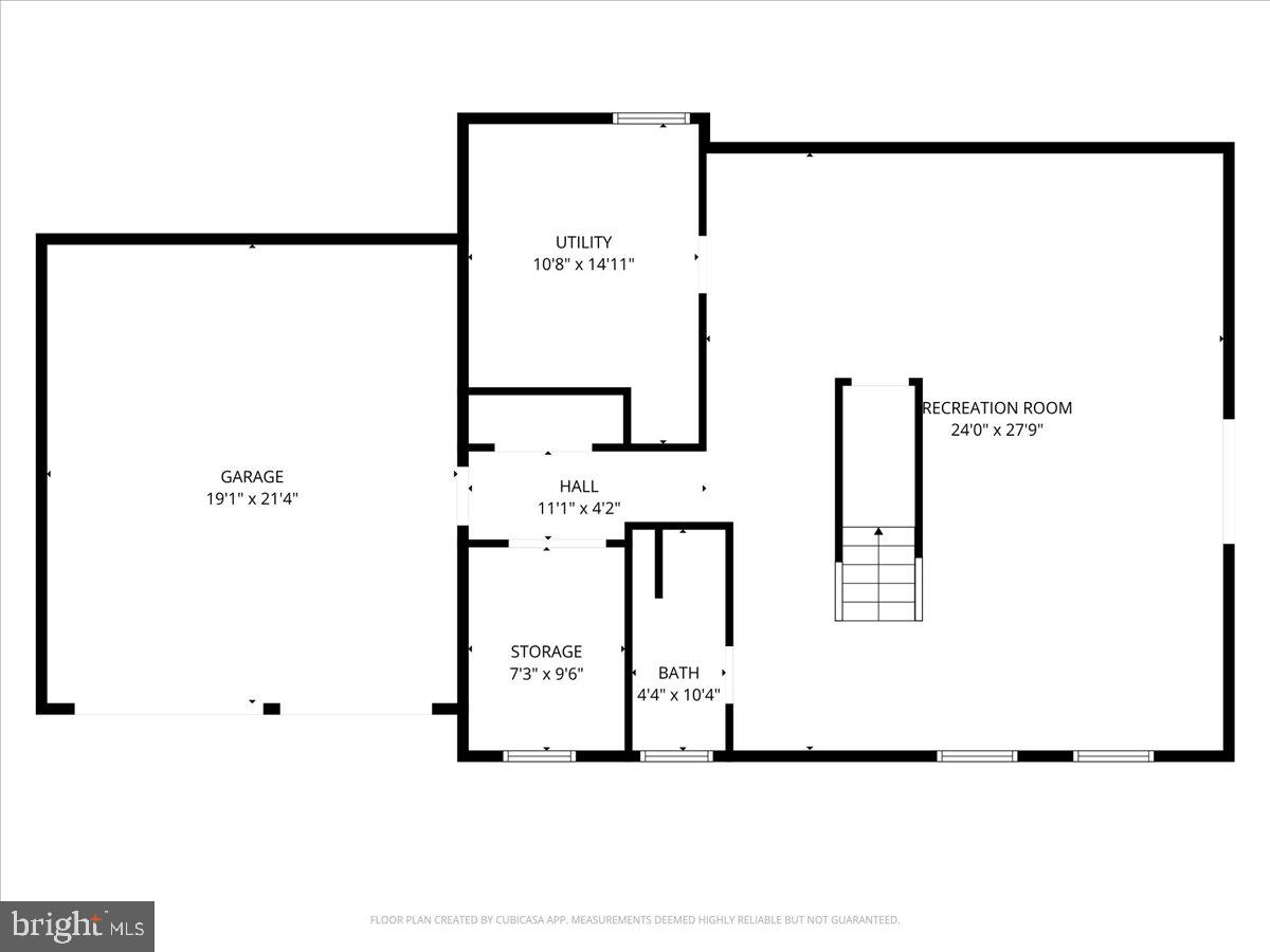 COURTS OF FOUR SEASONS - Residential