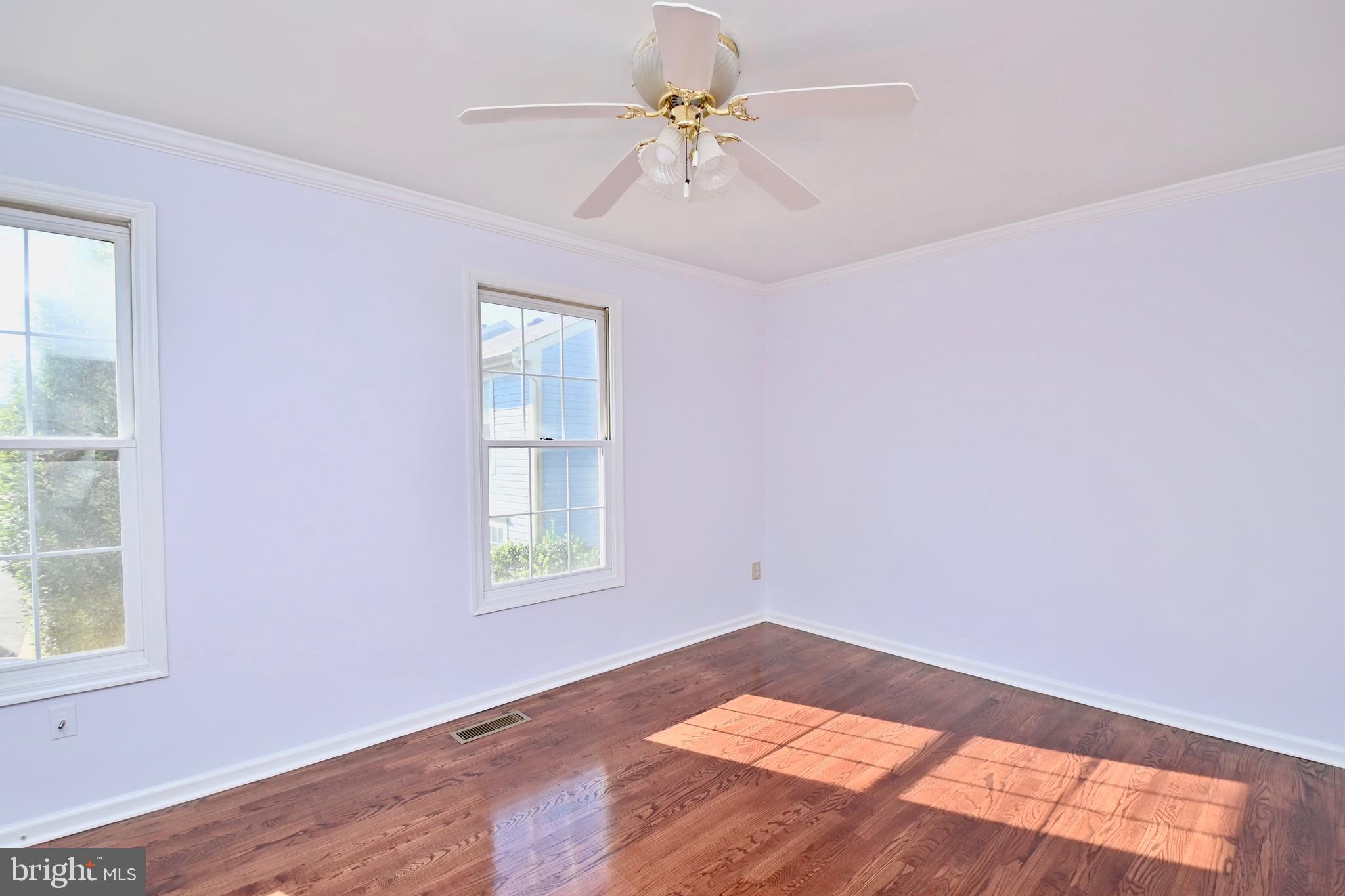 WELLINGTON/CLOVERHILL - Residential