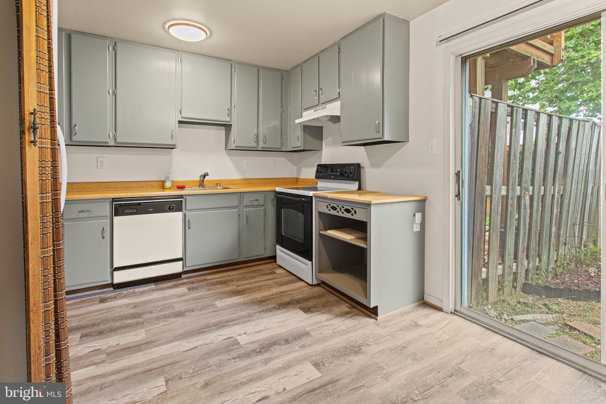 MEADOWCROFT - Residential