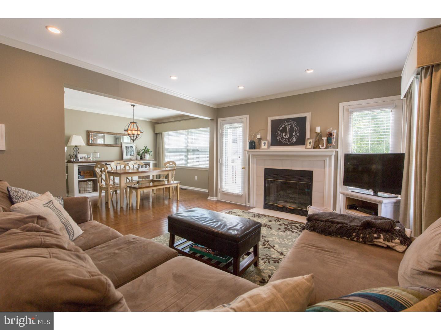 MAKEFIELD GLEN - Residential