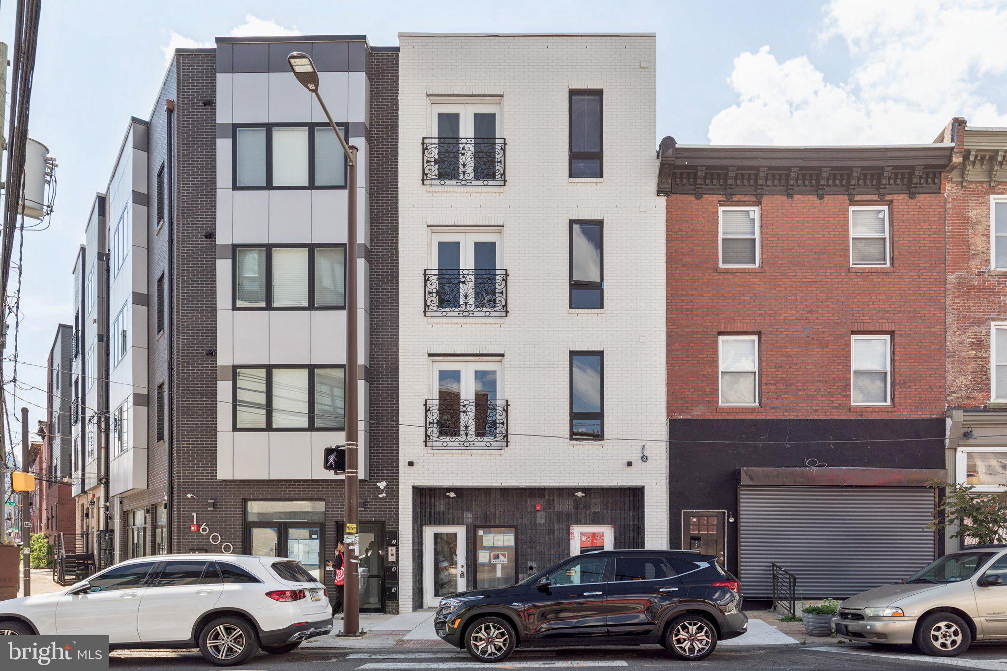 FAIRMOUNT - Residential Income