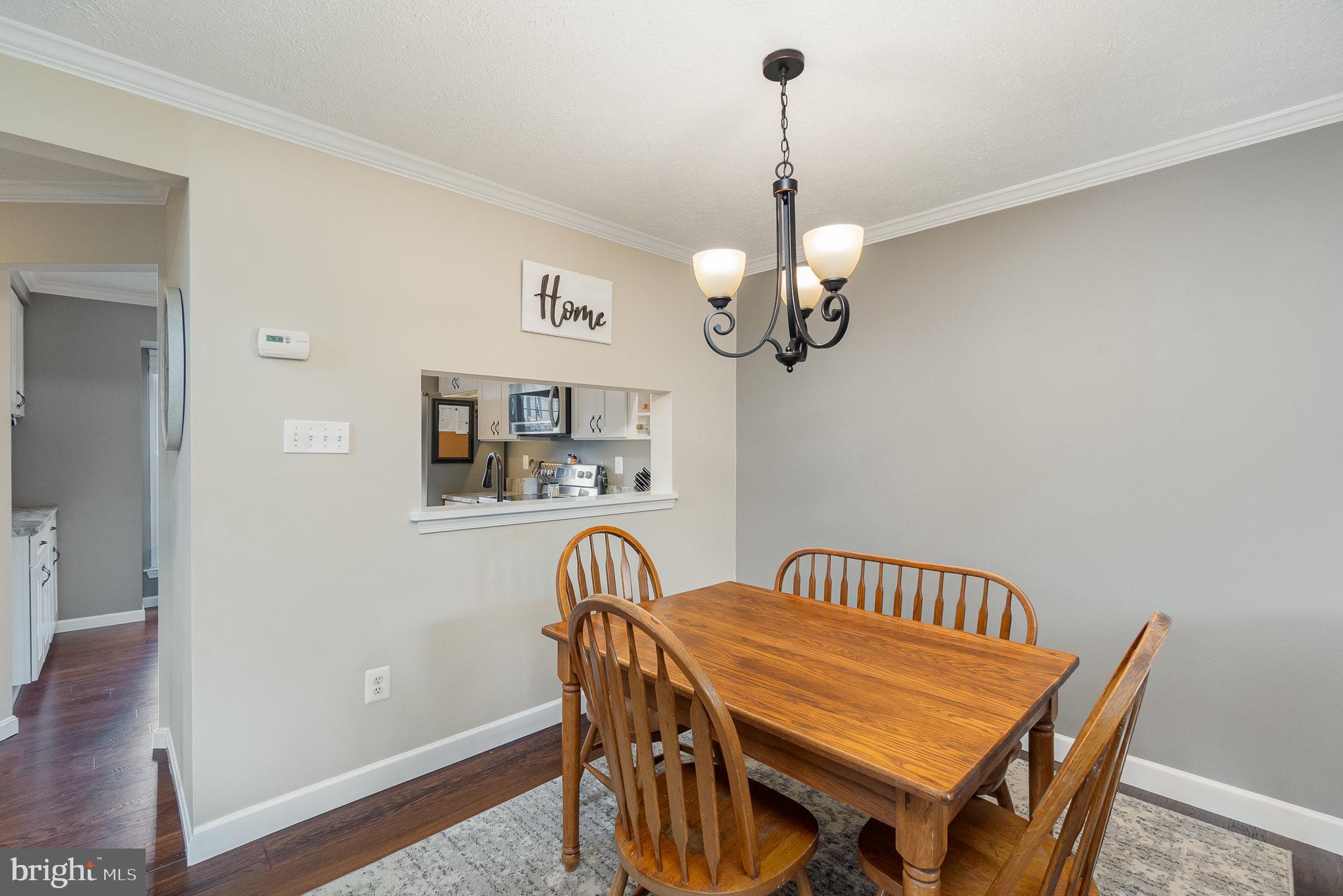 VILLAGE OF THOMAS RUN - Residential