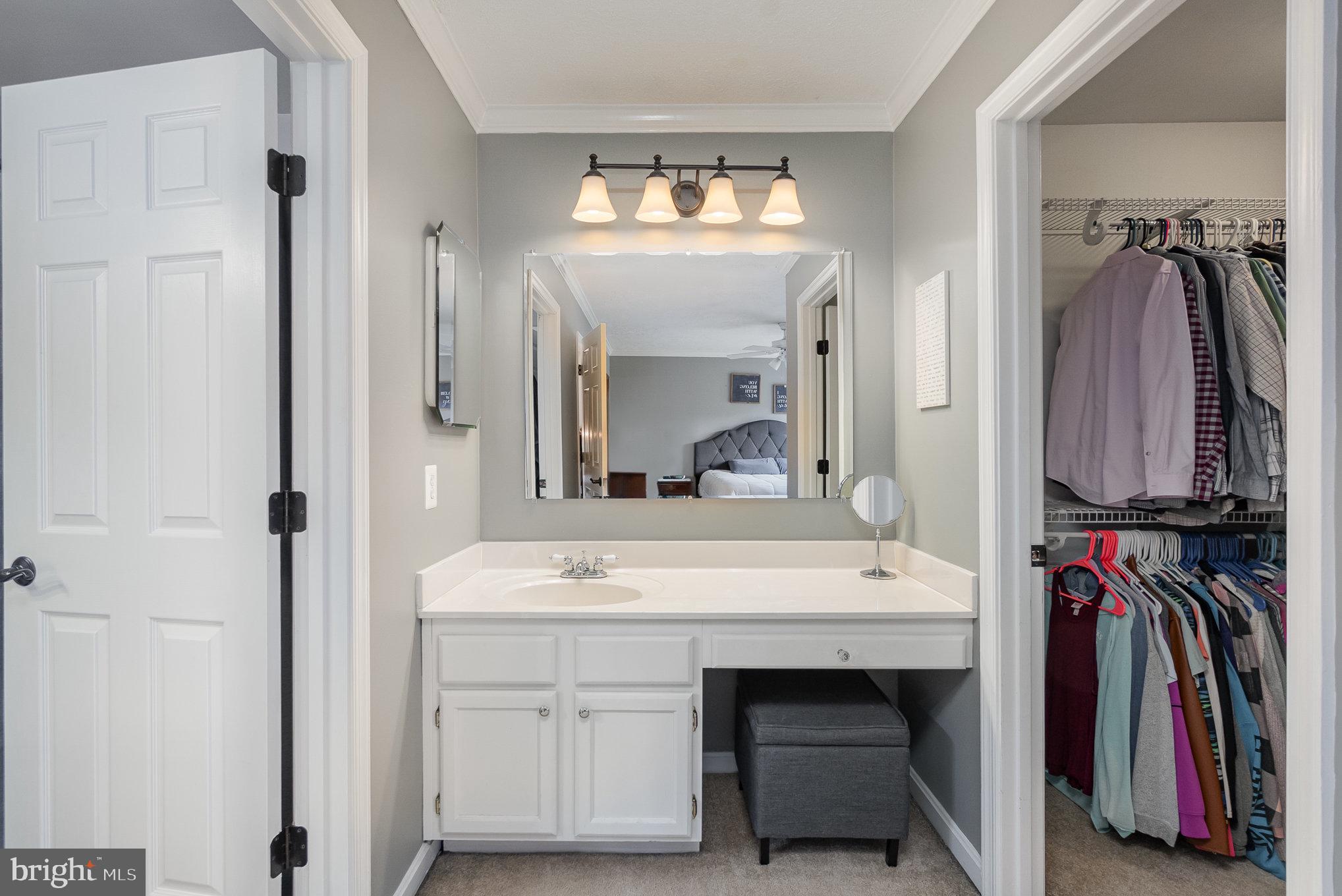 VILLAGE OF THOMAS RUN - Residential