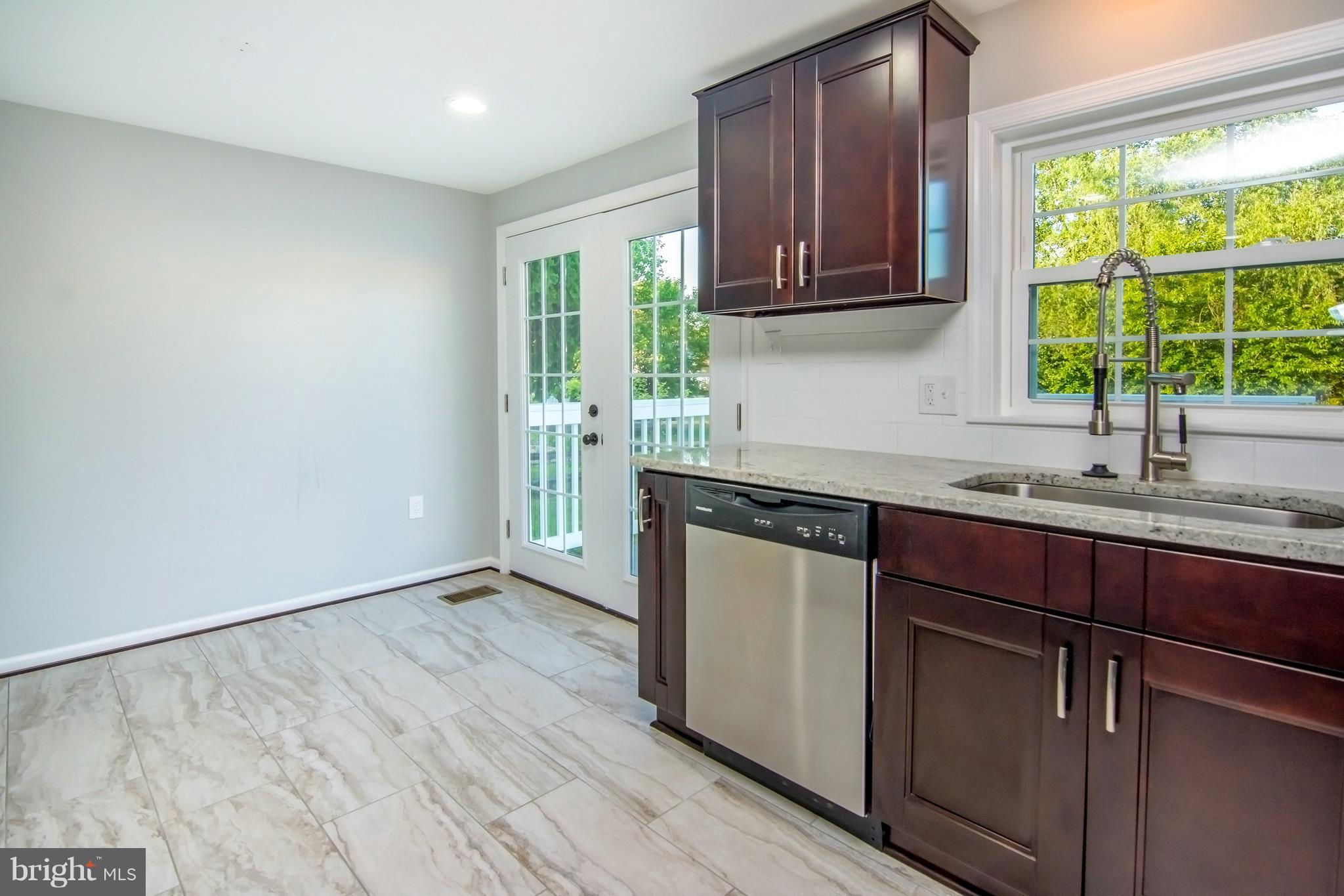 ST CHARLES SUB - WAKEFIELD - Residential