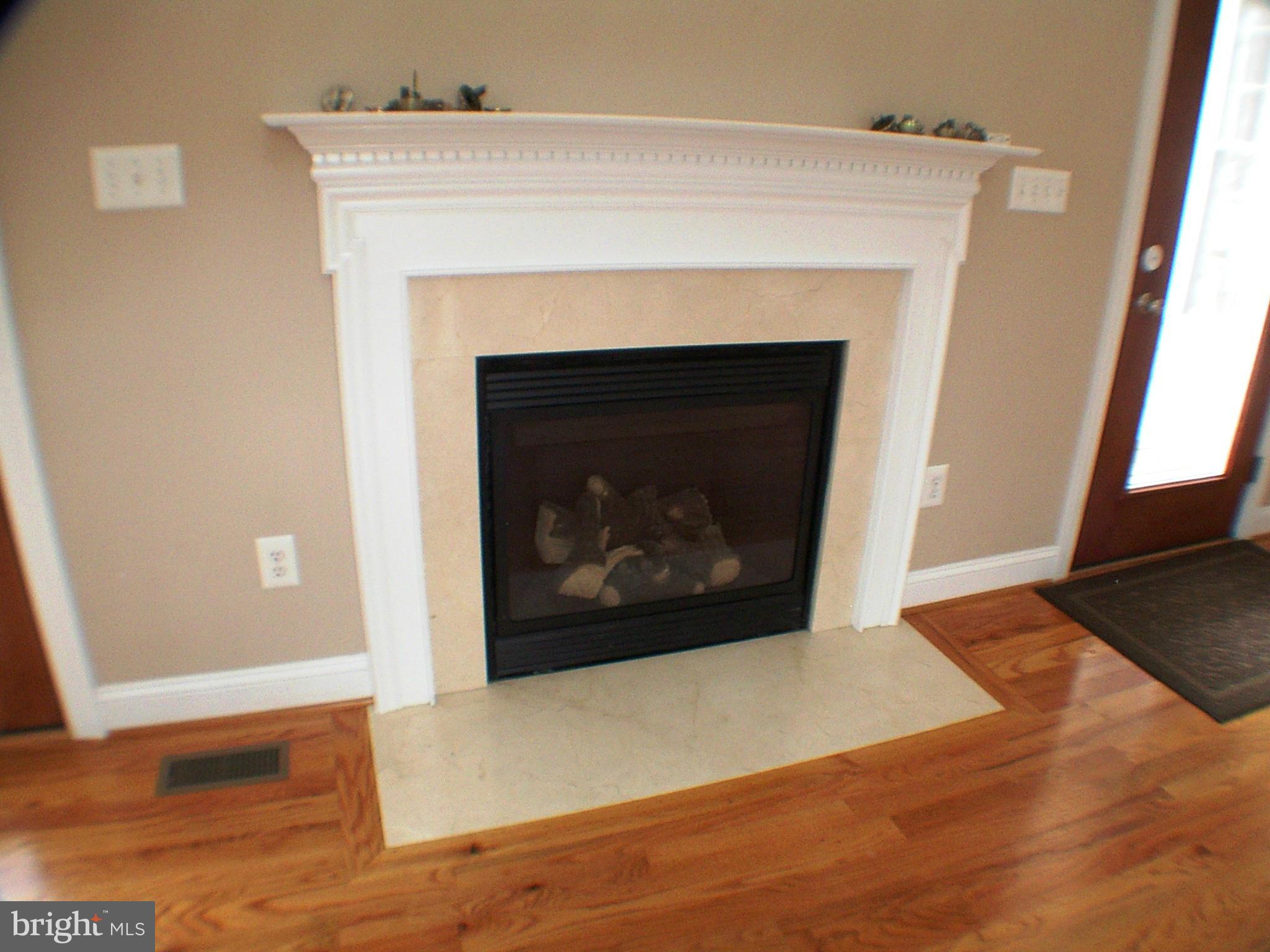 STONEWALL - Residential