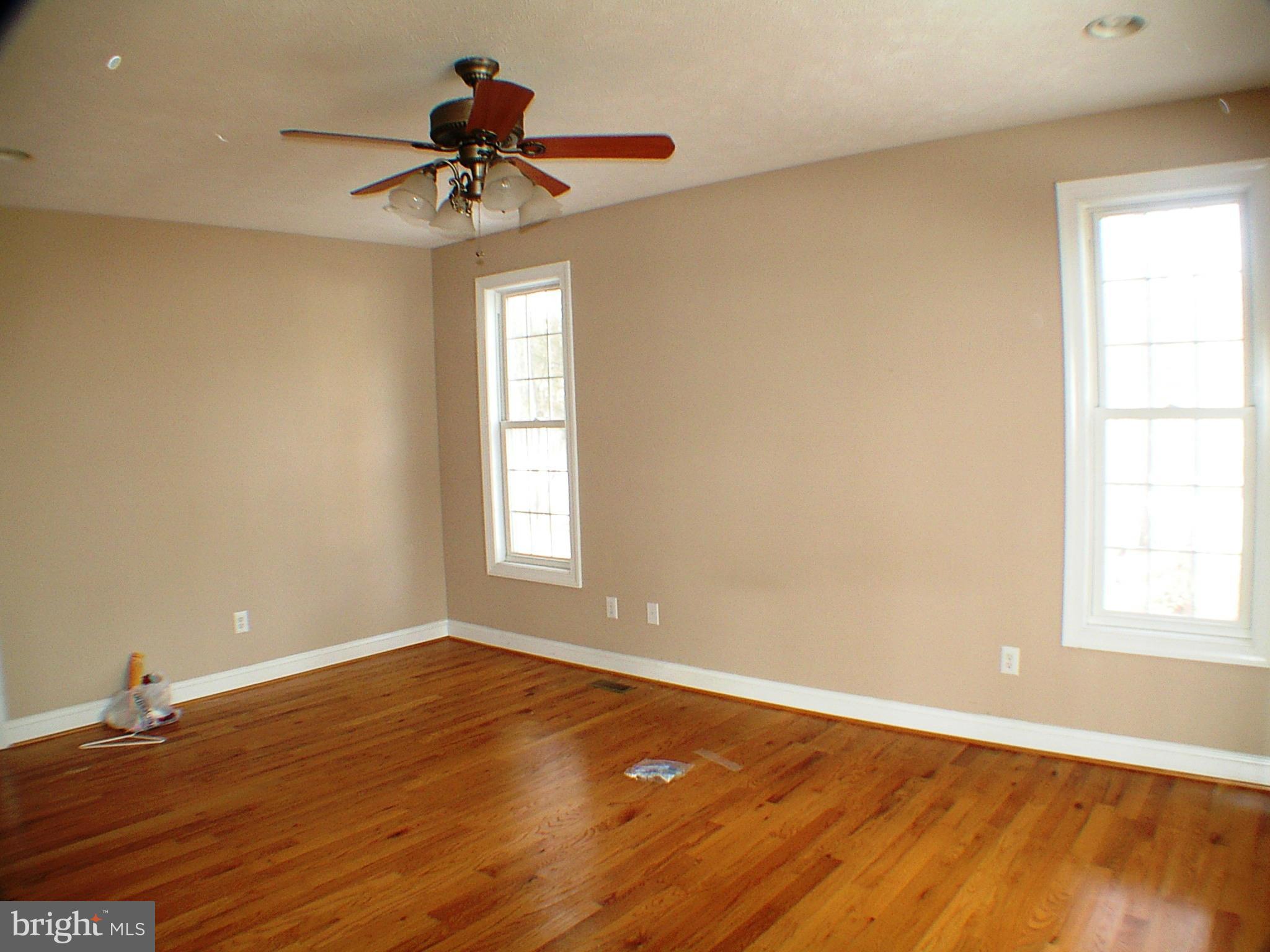 STONEWALL - Residential