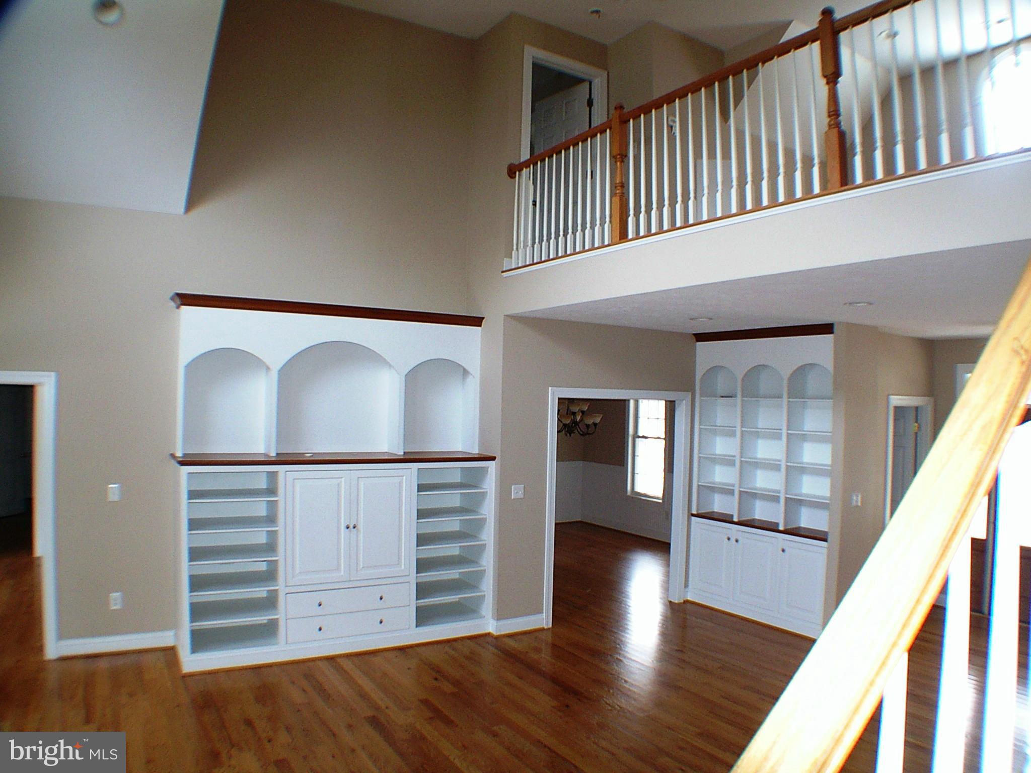 STONEWALL - Residential